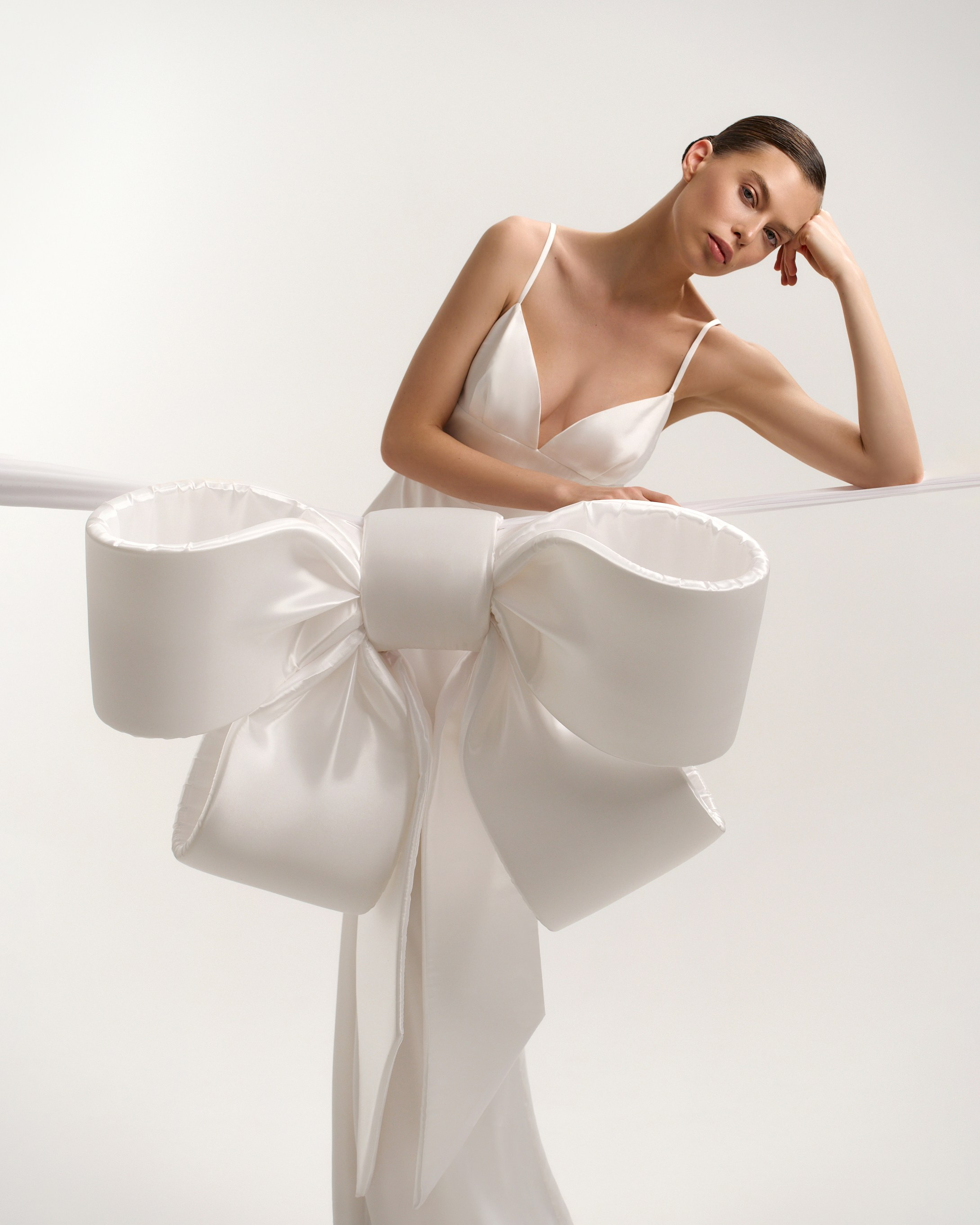 BELOE ZOLOTO NEW YEAR'25 LOOKBOOK. Фотограф Александра Емельянова