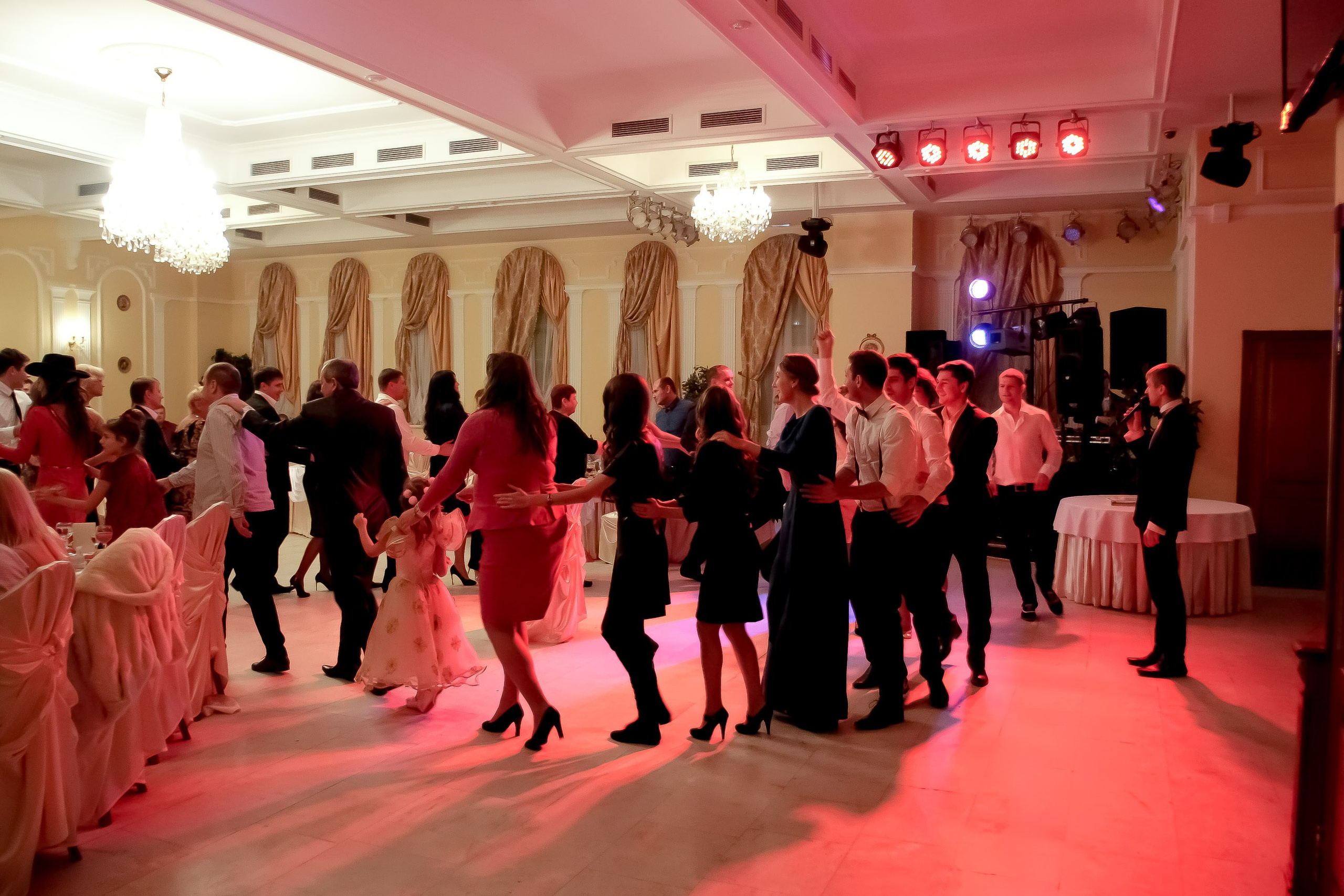 Банкет/Banquet. Максим Матвийченко и Виктория Басова профессионалы своего дела