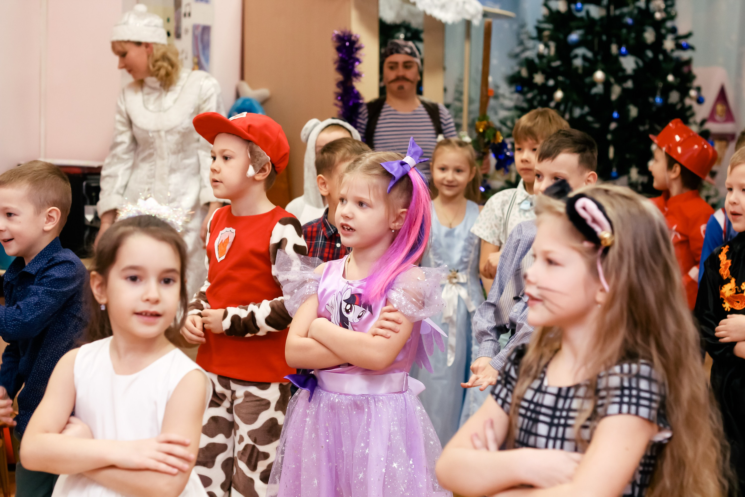 Новогодний утренник. Фотограф Великий Новгород Татьяна Чиглинцева