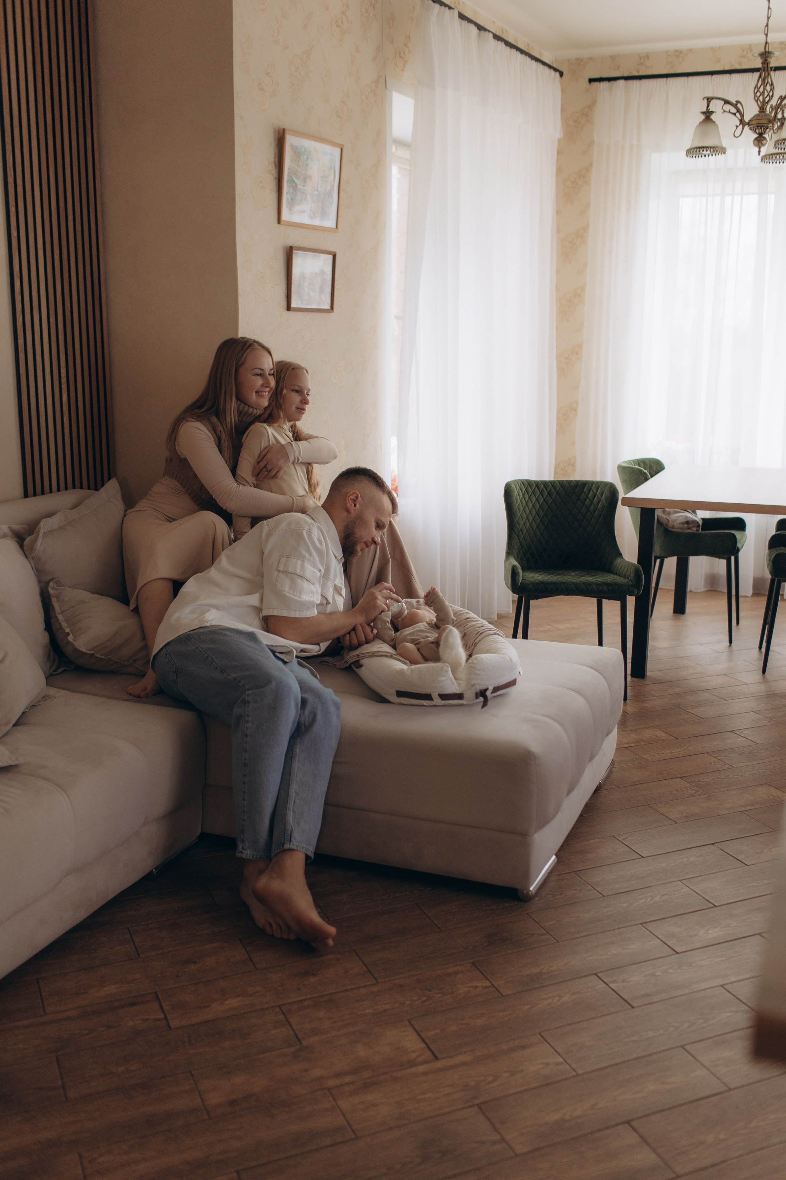 LifeStyle. Фотостудия для новорожденных и малышей в Твери — На ручки