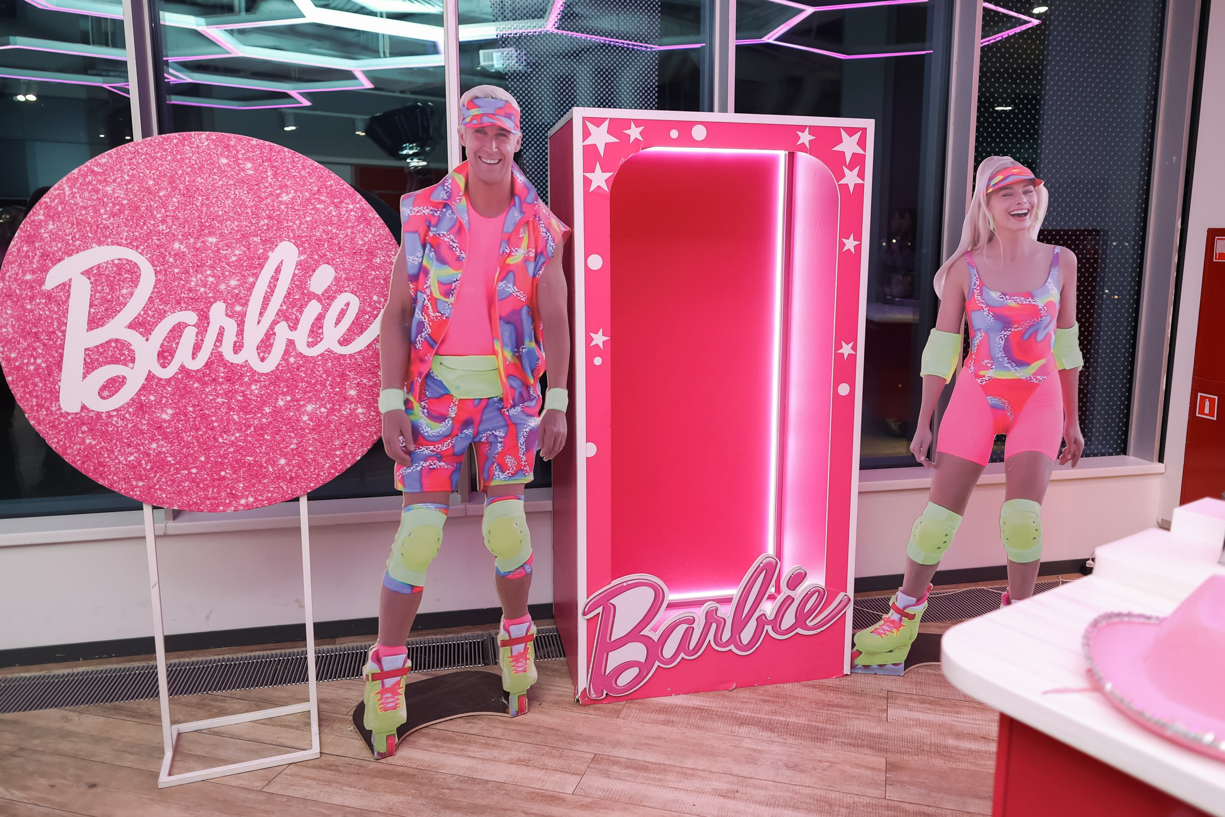 Вечеринка 8 марта в EventyOn. Репортажный фотограф видеограф в Москве Ольга Плаксина