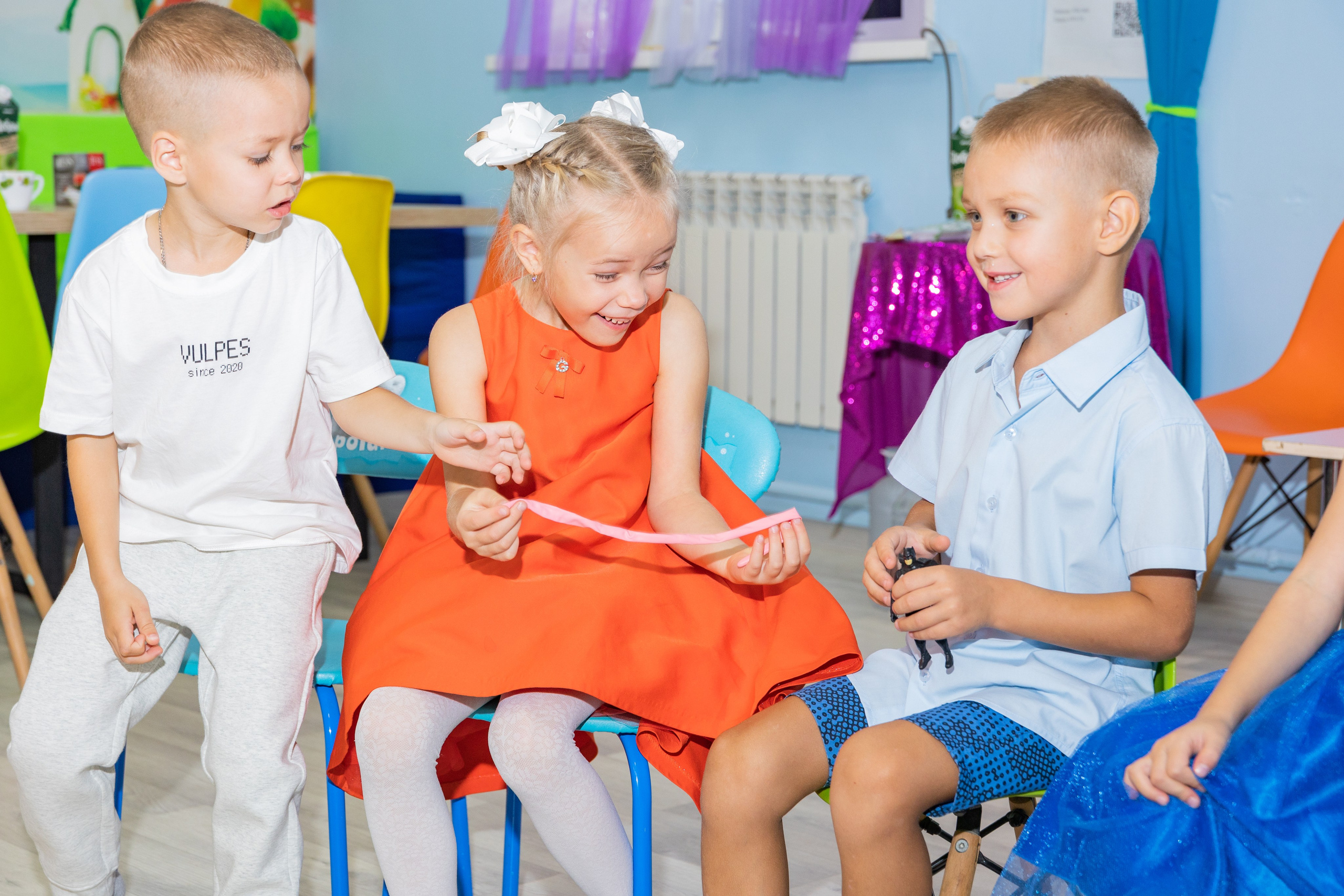 День Рождение в детском центре Качели. Выпускные альбомы во Владивостоке