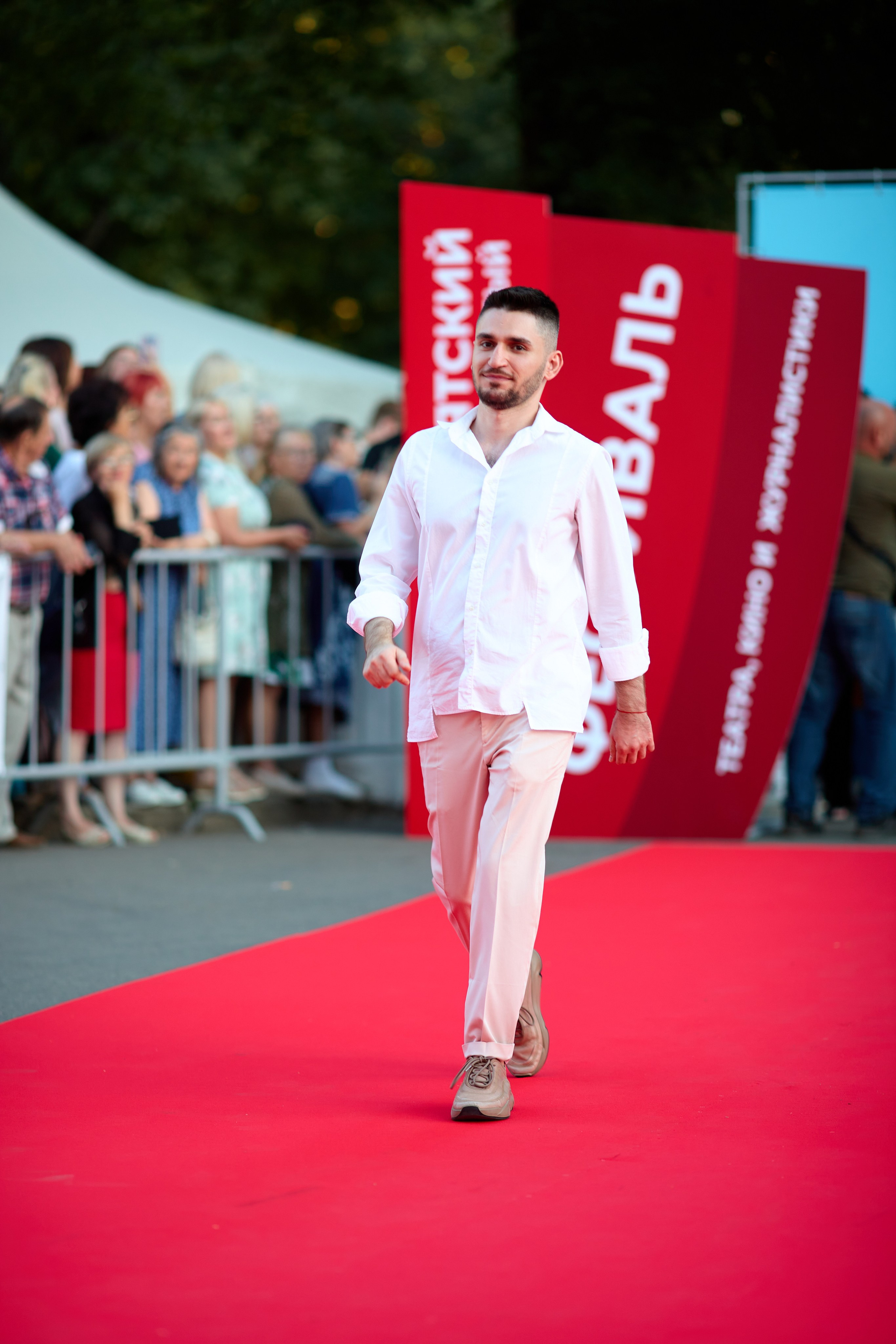 Открытие фестиваля «На семи холмах» 2023. Фотограф Илья Прохоров в Кирове