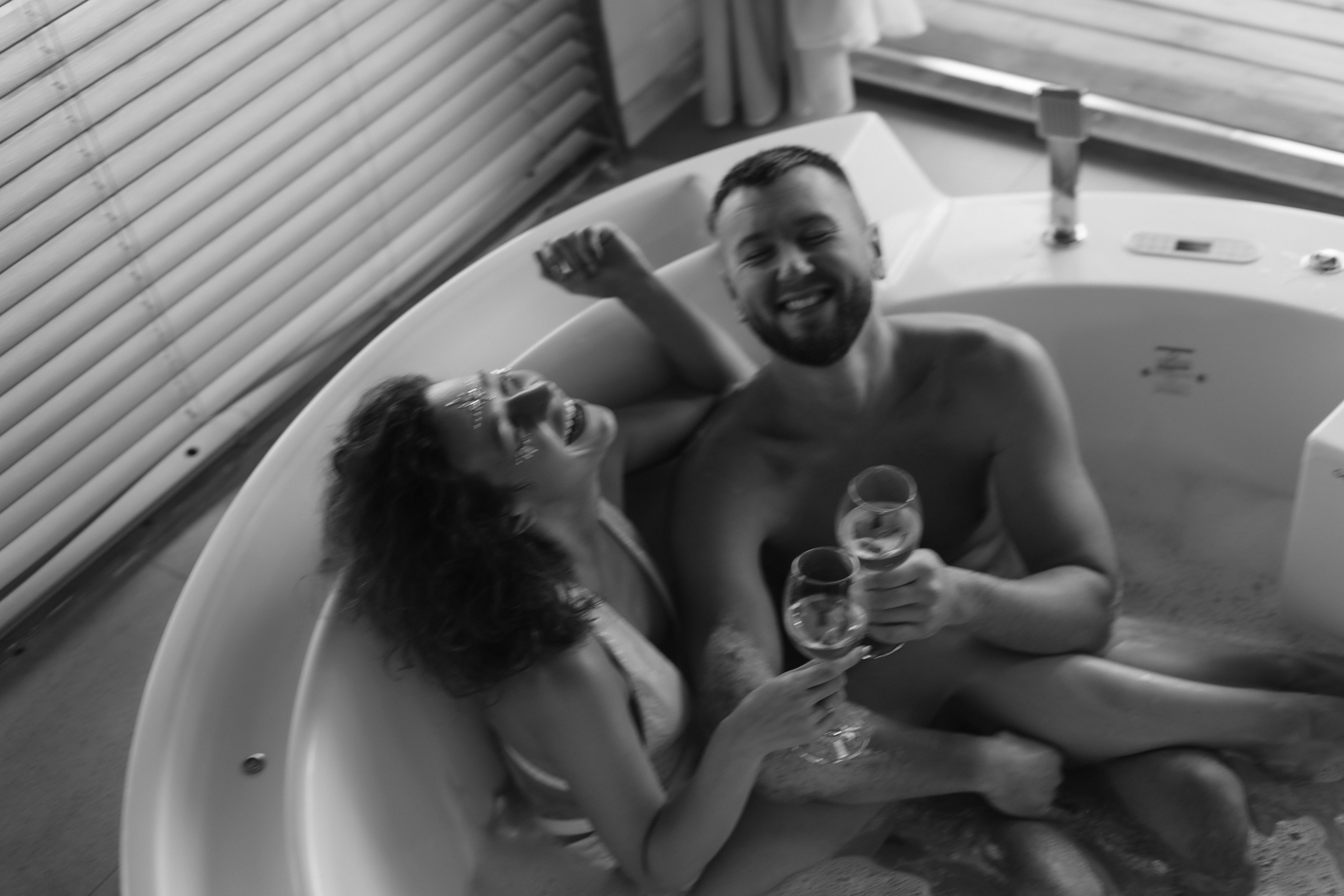 Без сисек фото не будет. Свадебный фотограф в Москве и Балашихе