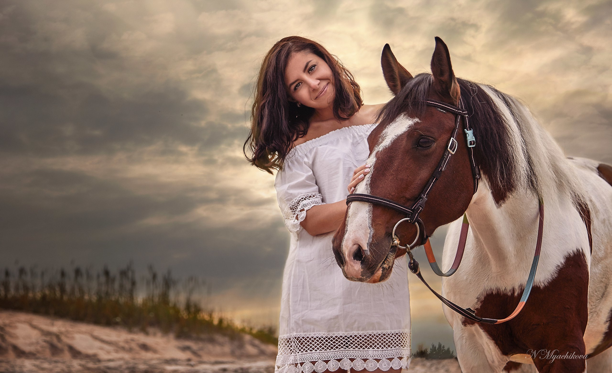 Фотосессия с конем в Нижегородской области, в Новинках. Детский и семейный фотограф в Нижнем Новгороде Мячикова Наталья