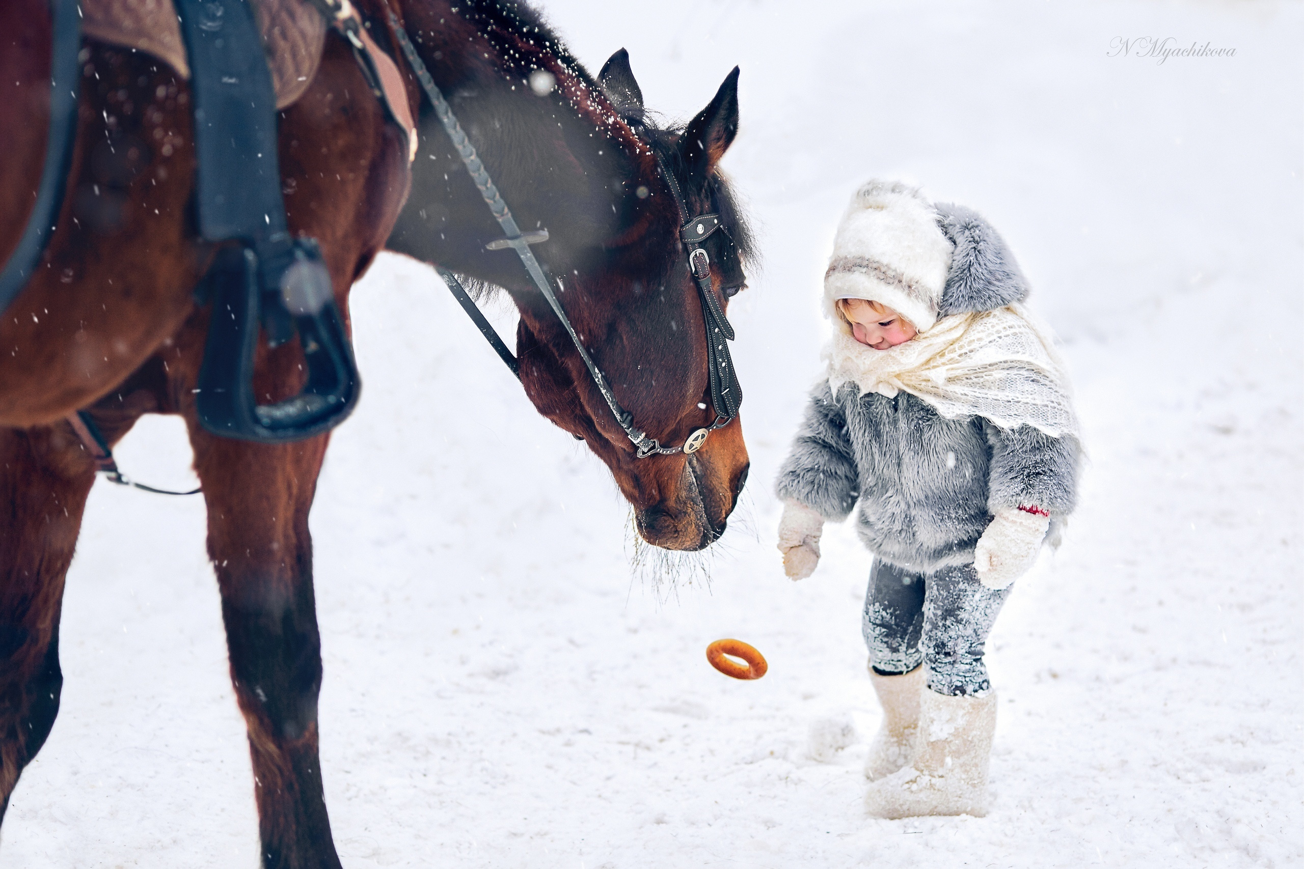 Фотосессия с конем в Нижегородской области, в Новинках. Детский и семейный фотограф в Нижнем Новгороде Мячикова Наталья