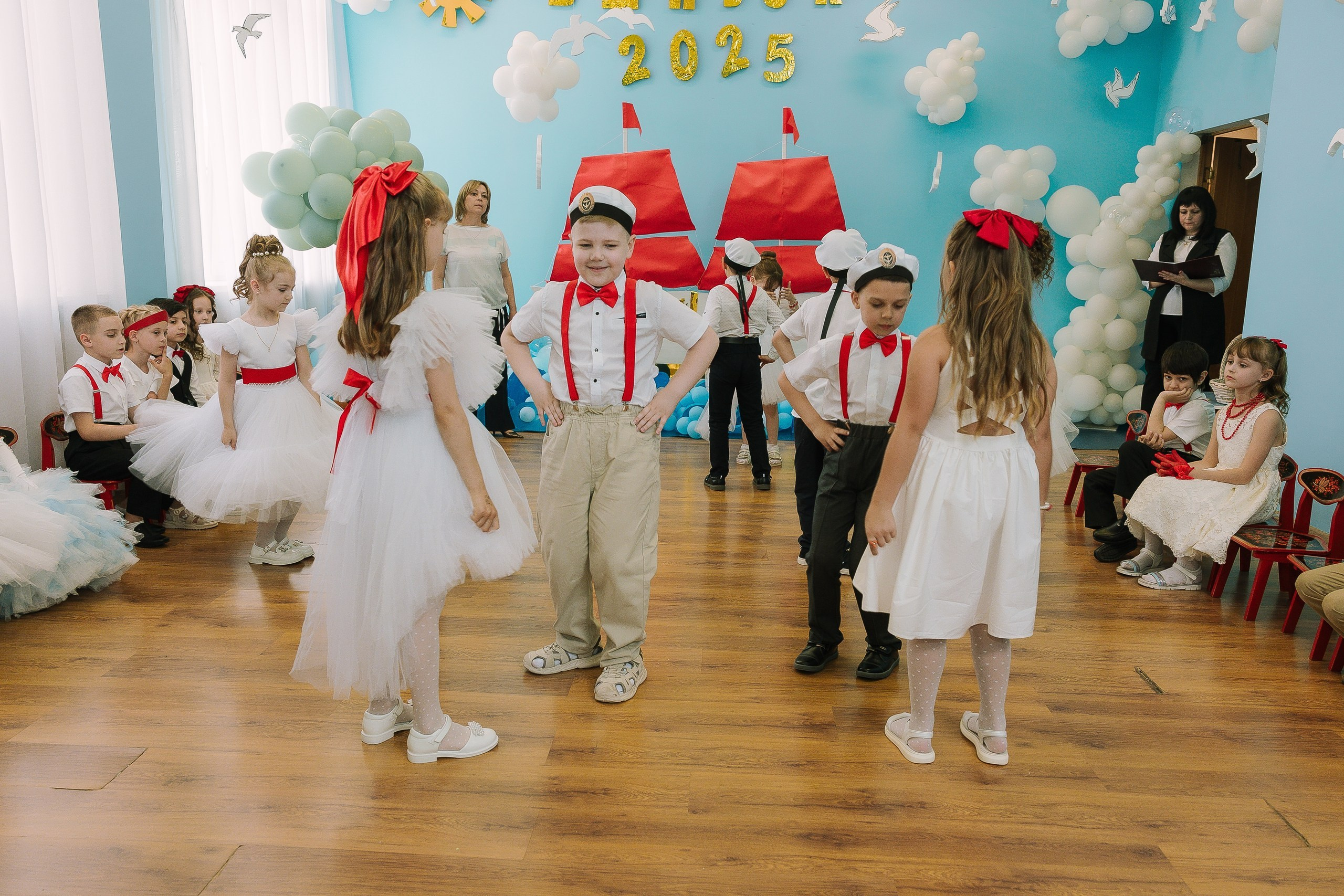 Выпускной 10 ДС. Выпускные альбомы Натальи Бутко: Новороссийск, Анапа, Геленджик