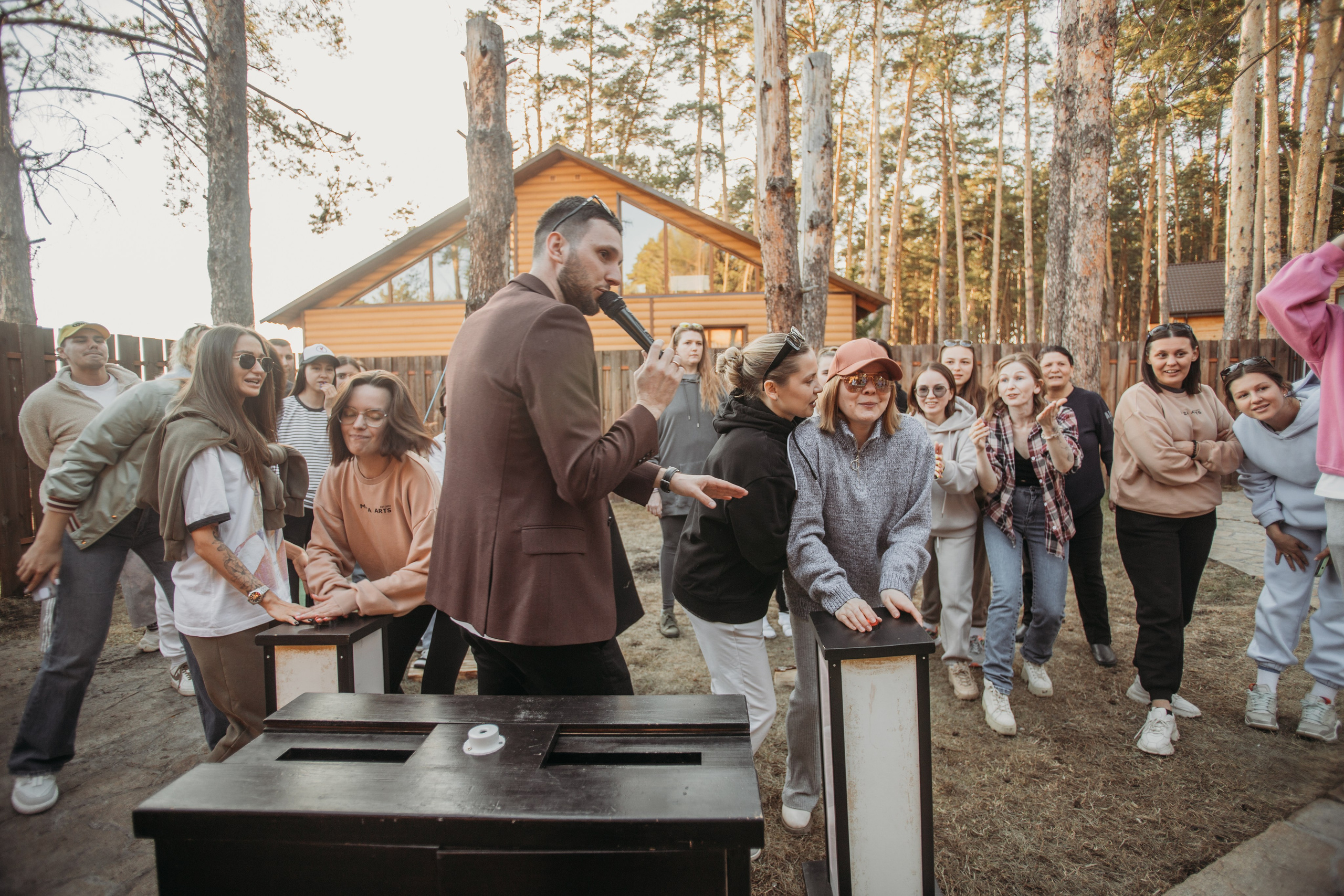 Корпоратив Muza_Arts. Венера Гайн. Репортажный фотограф  Тюмень. Обучение фотографии с 0