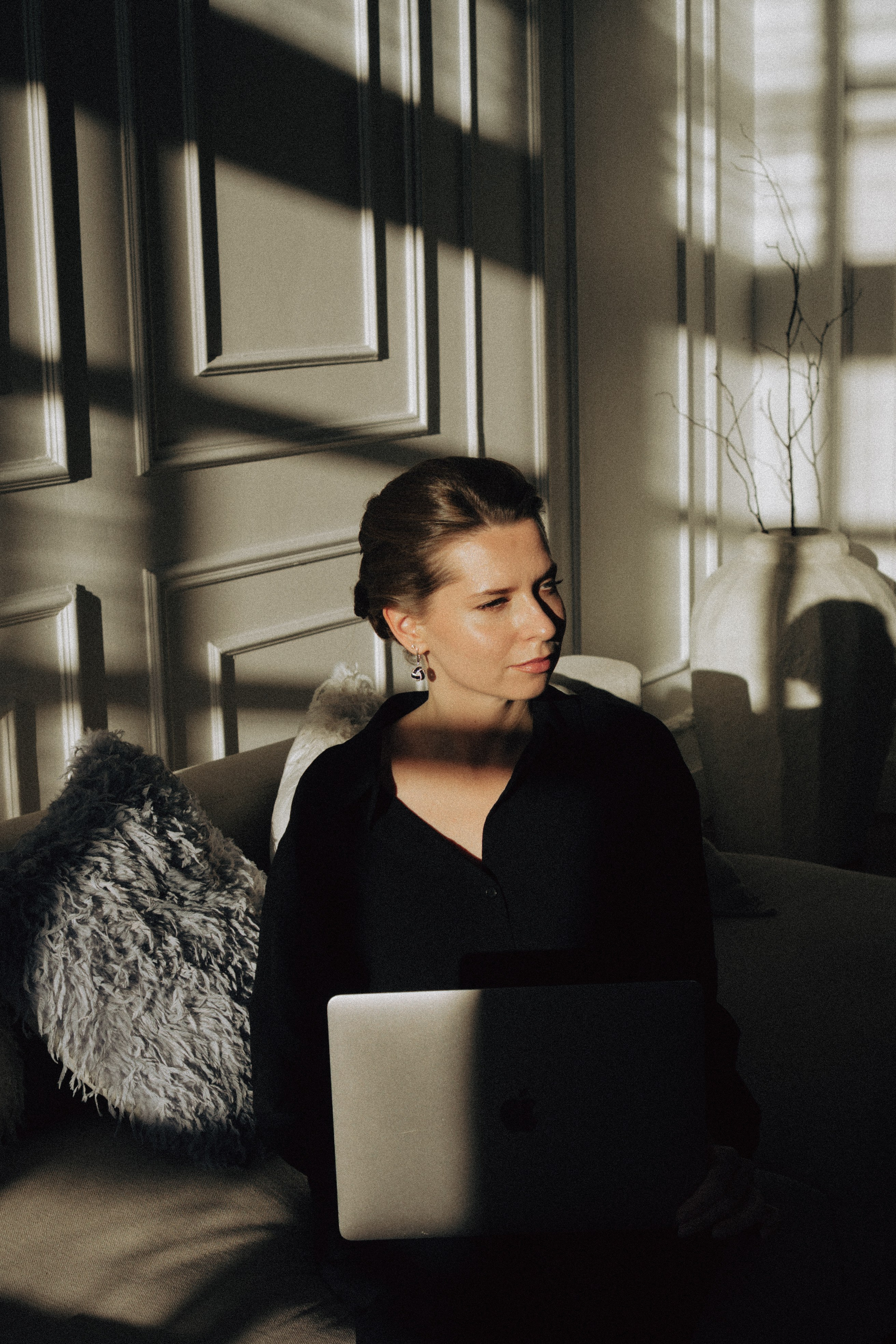 ФОТОСЕСИИЯ В СТУДИИ ДЛЯ ДЕВУШКИ ПСИХОЛОГА. Профессиональный фотограф, Санкт-Петербург — Виктория Богомолова