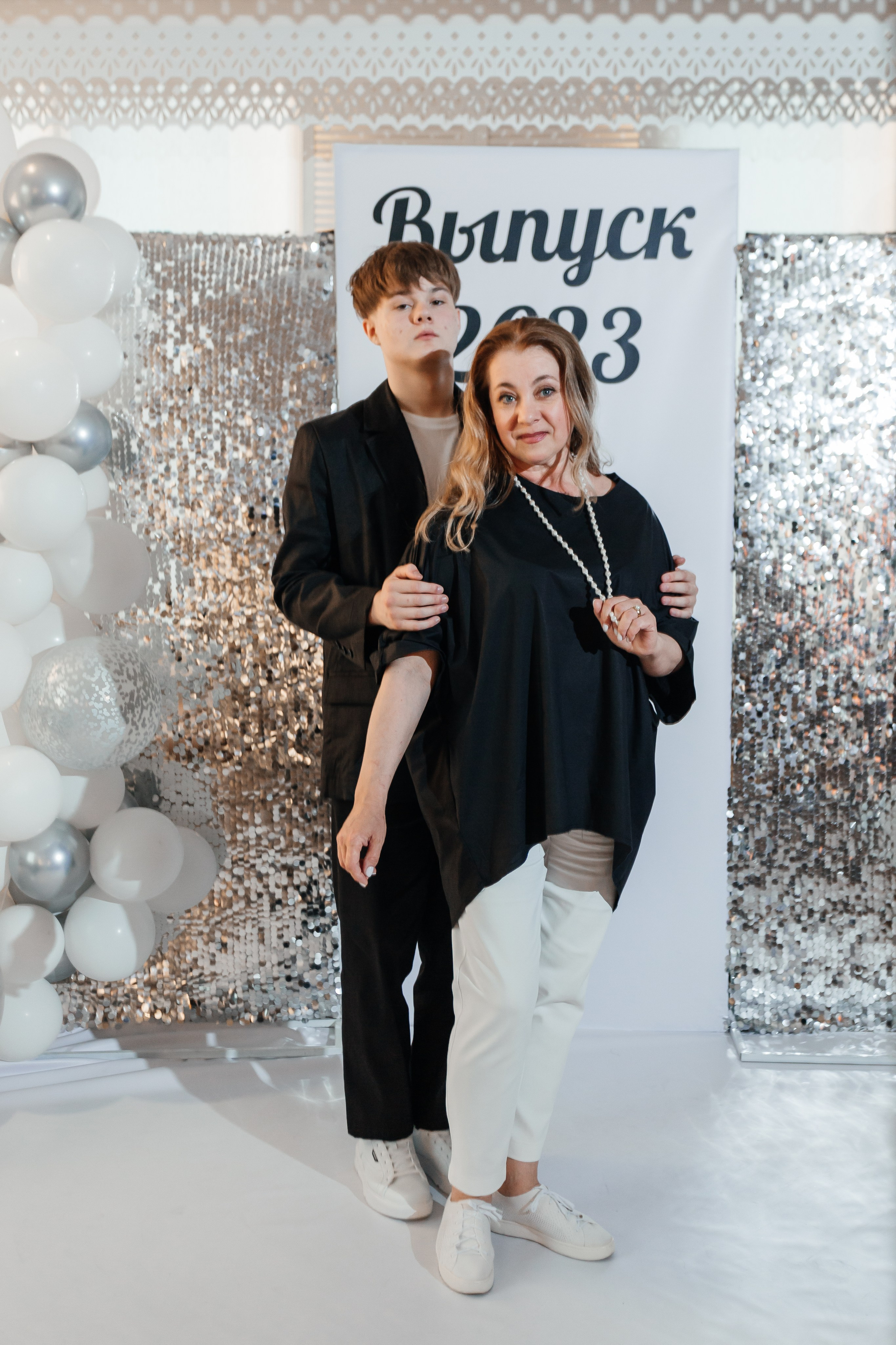 Выпускной 11 «А». Школа № 42. Свадебный фотограф в Краснодаре Николай Крауз