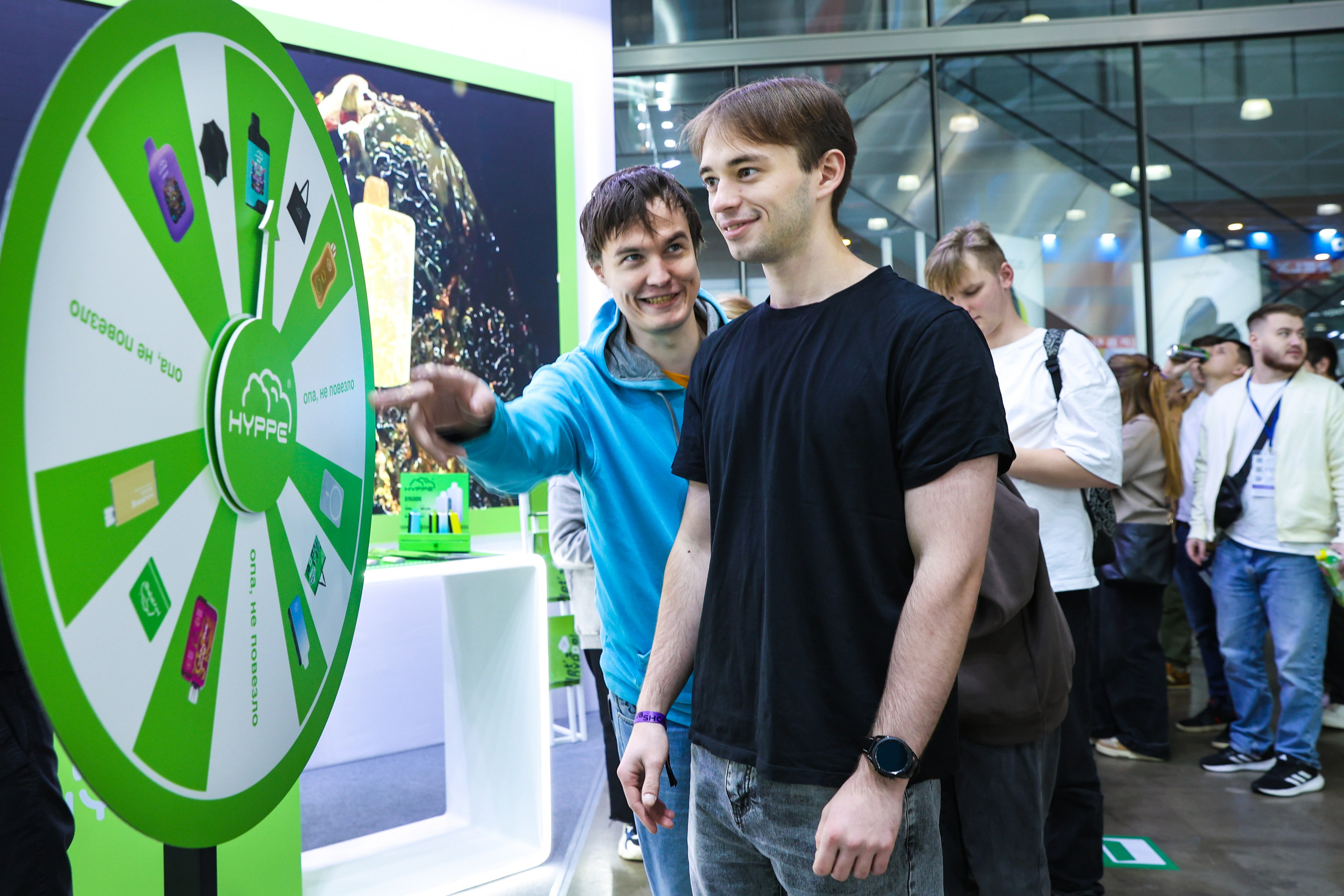 Стенд Hyppe на Vape Club Show. Фотограф Дарья Попова