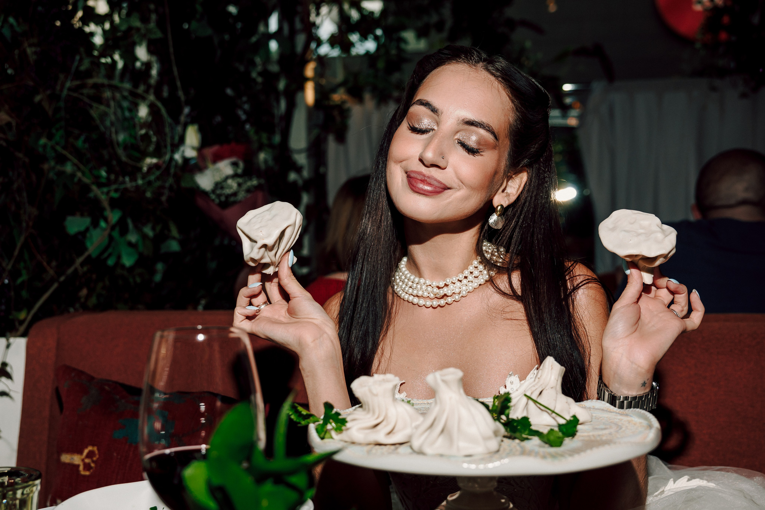 Проект — Девочки хотят хинкали. Лёшка Варзегов — фотограф