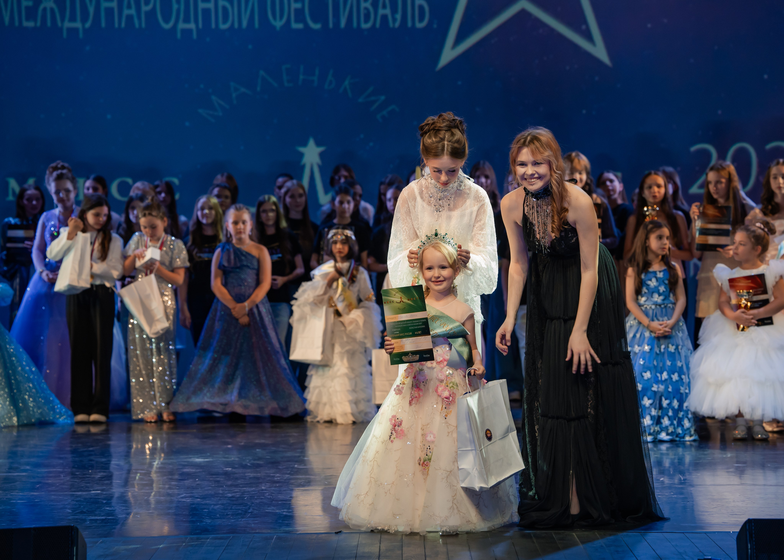 Маленькие мисс и мистер Россия. Крамер Юлиана детский и семейный фотограф