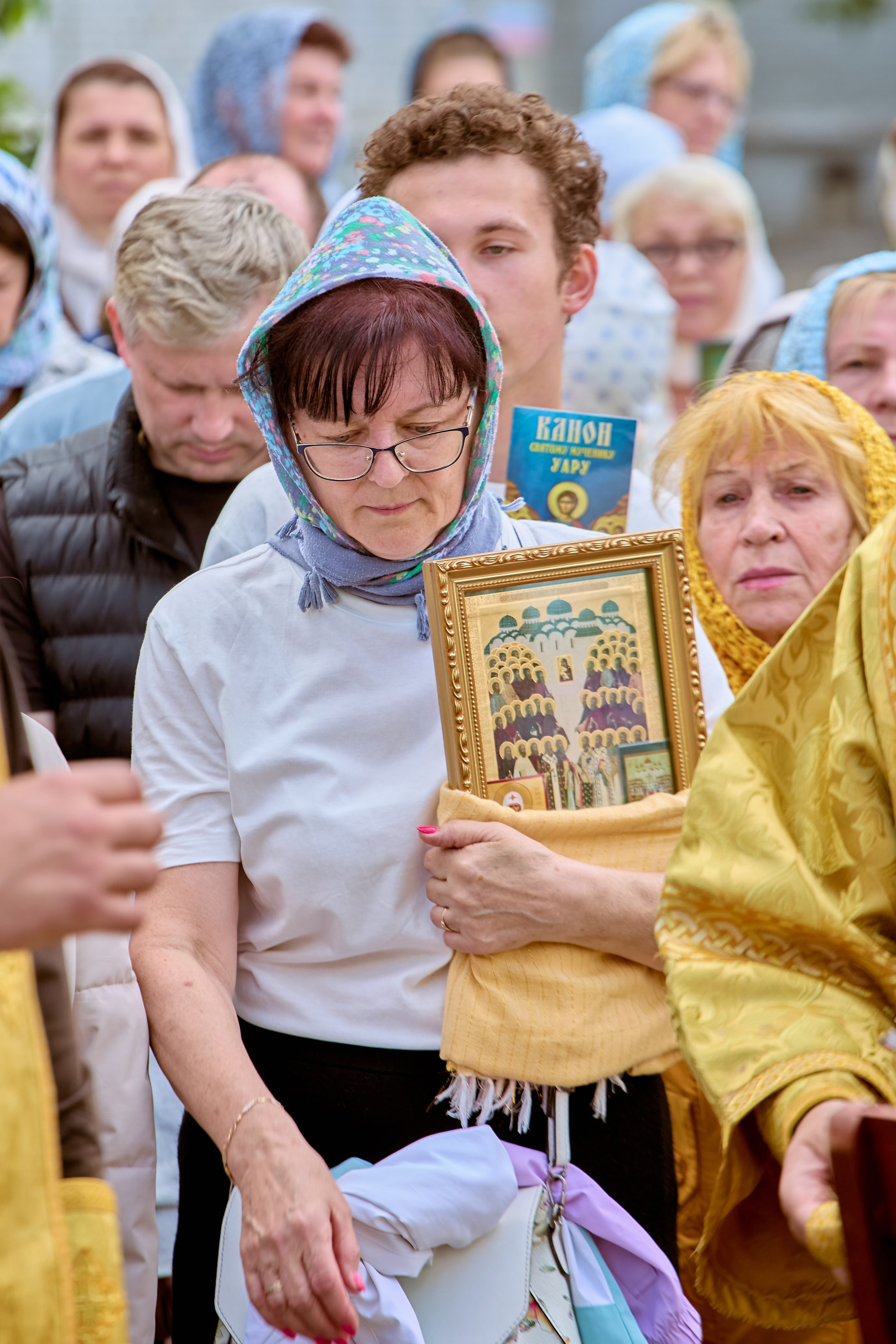 Фотографии портретов Крестного хода в Дзержинске