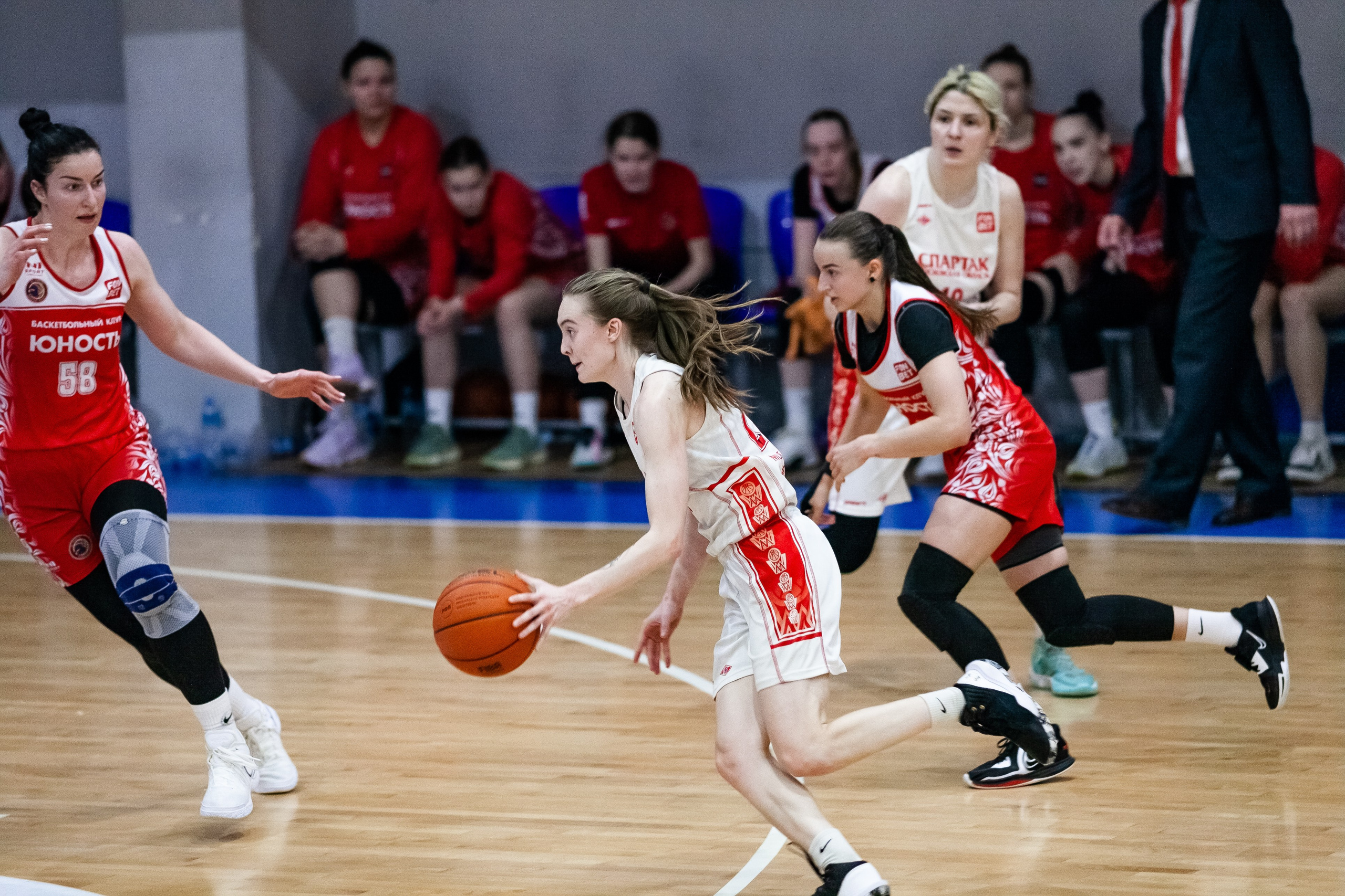 РФБ / БК Юность — БК Спартак. Фотография