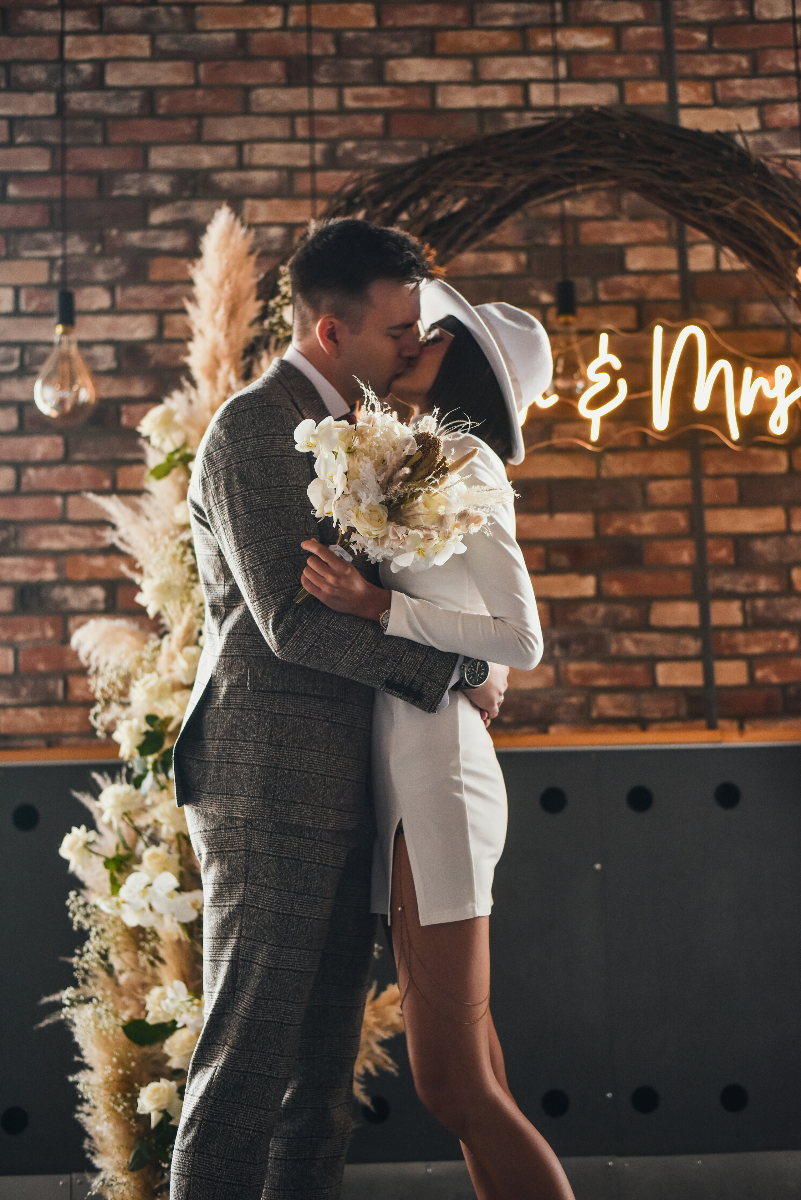 Анастасия и Вячеслав. Фотограф Таина Комбарова