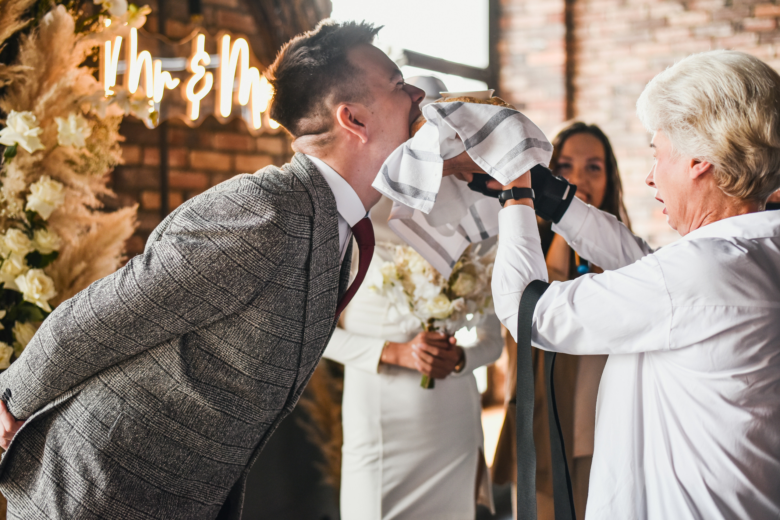 Анастасия и Вячеслав. Фотограф Таина Комбарова