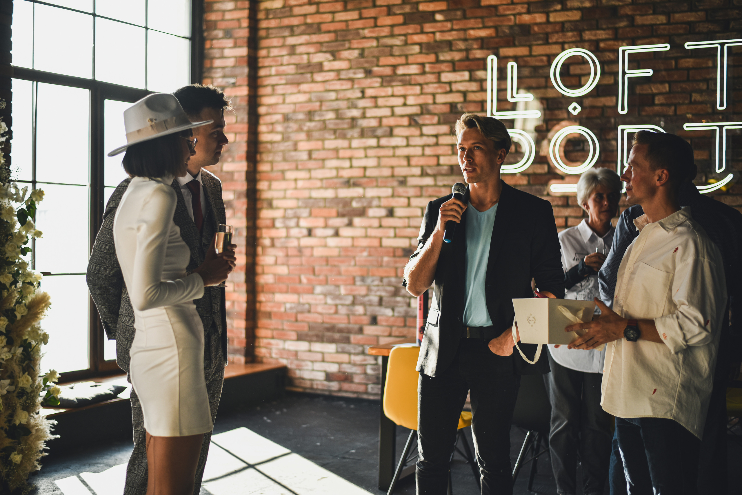 Анастасия и Вячеслав. Фотограф Таина Комбарова