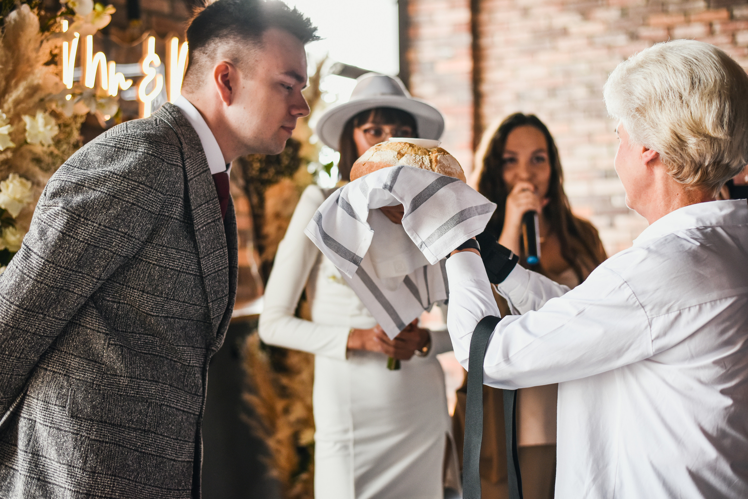 Анастасия и Вячеслав. Фотограф Таина Комбарова