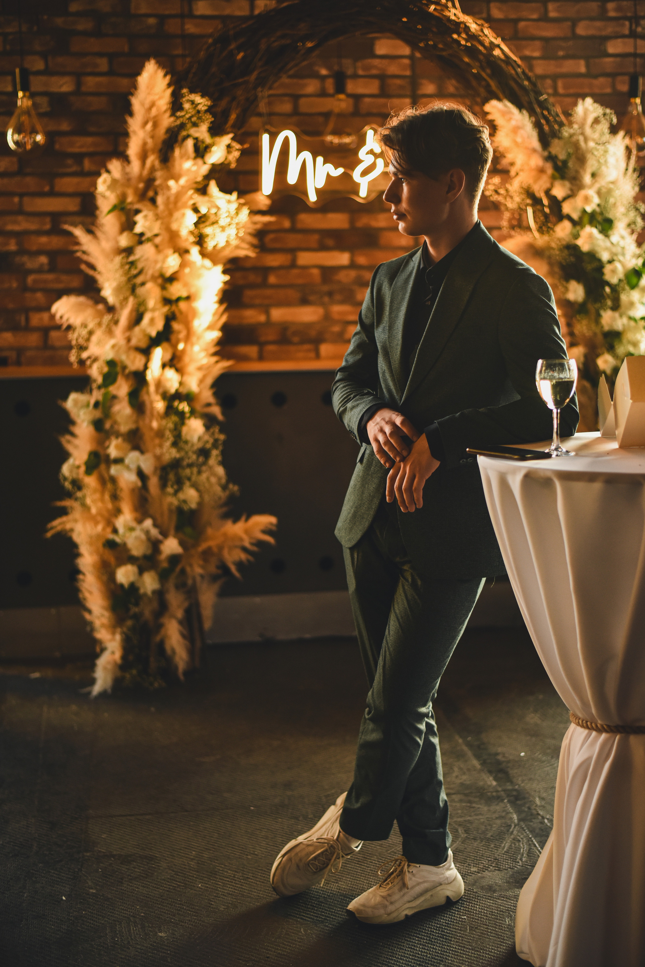 Анастасия и Вячеслав. Фотограф Таина Комбарова