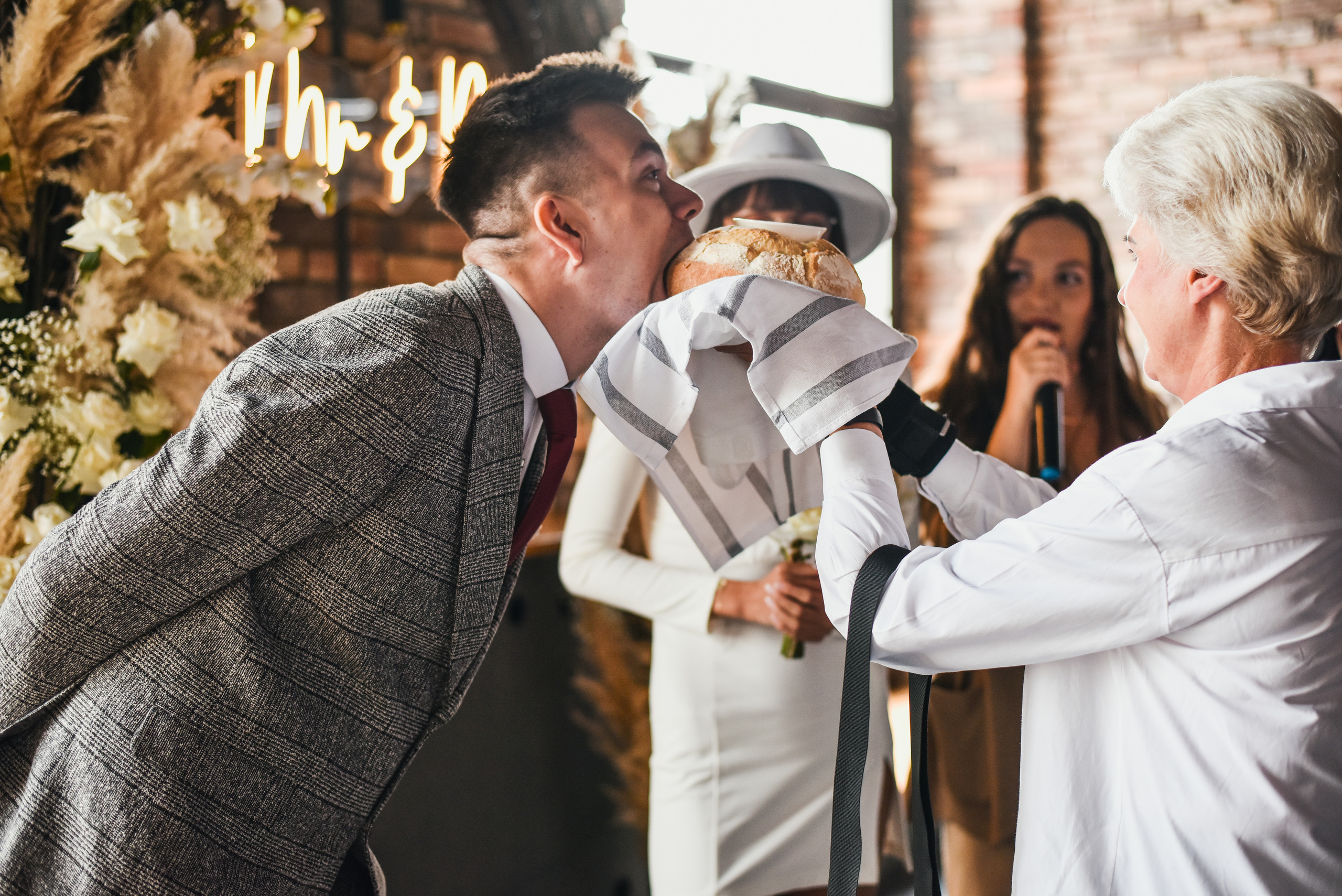 Анастасия и Вячеслав. Фотограф Таина Комбарова