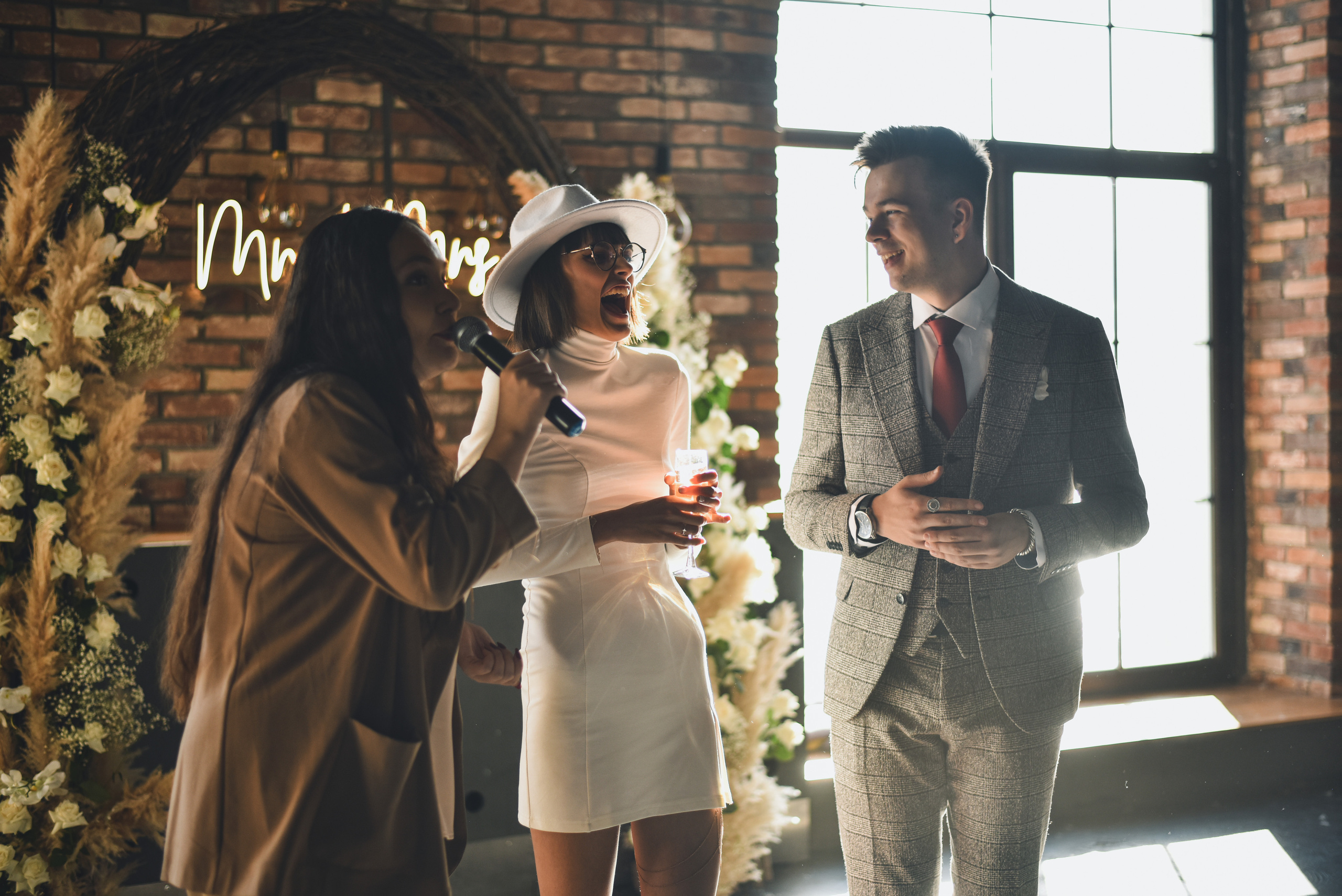 Анастасия и Вячеслав. Фотограф Таина Комбарова