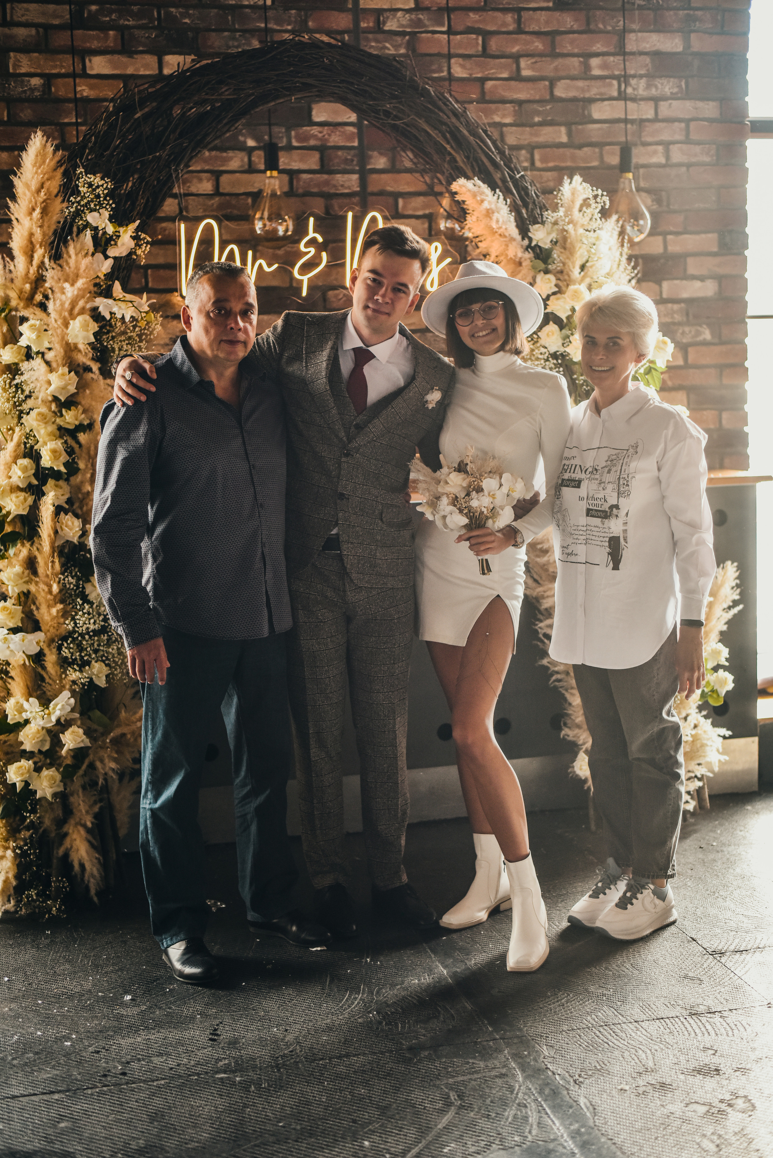 Анастасия и Вячеслав. Фотограф Таина Комбарова