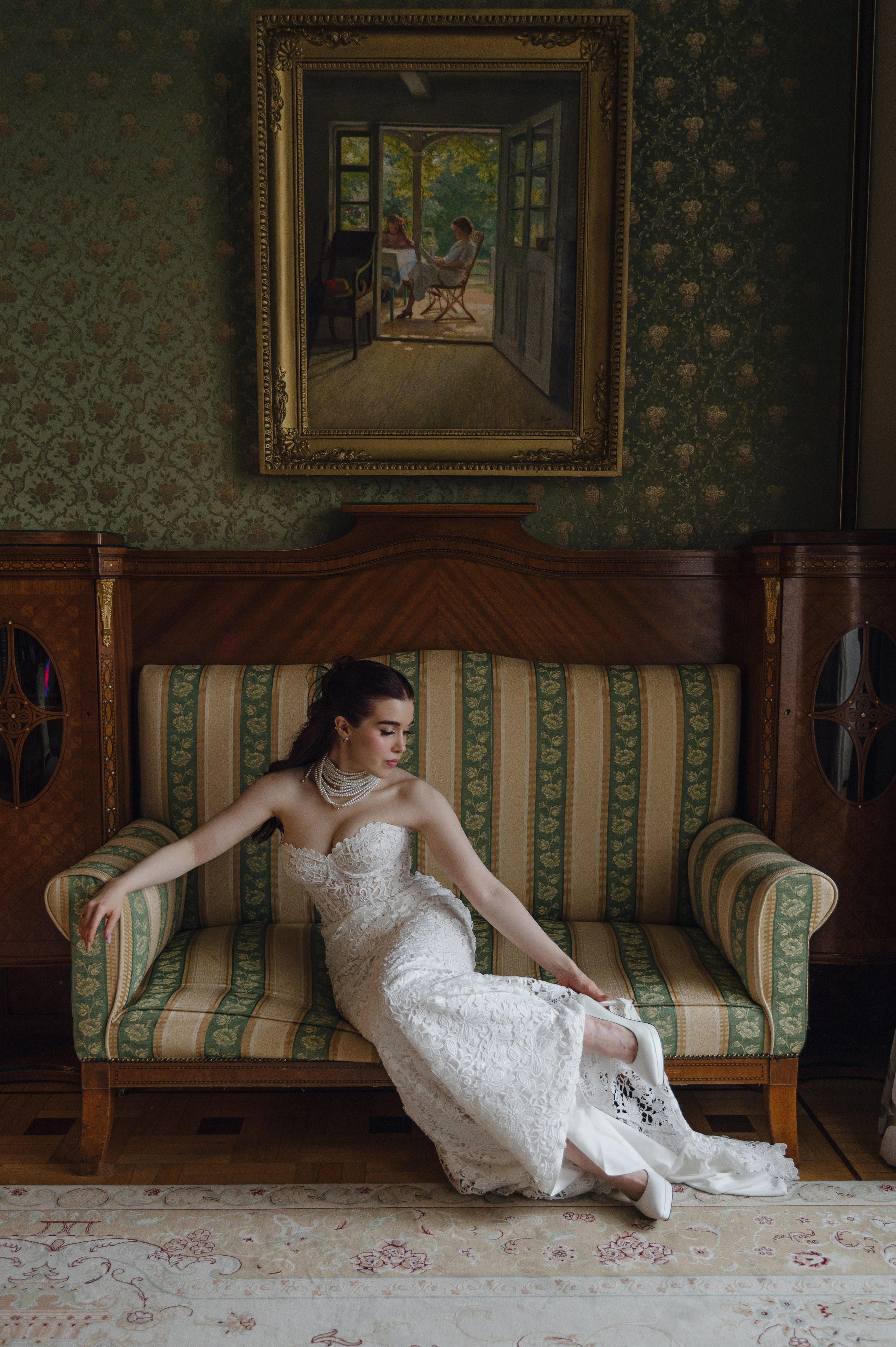 Денис и Анастасия. Метрополь и Особняк Спиридонова. Свадебный фотограф Москва и Санкт-Петербург. Анастасия Чудина