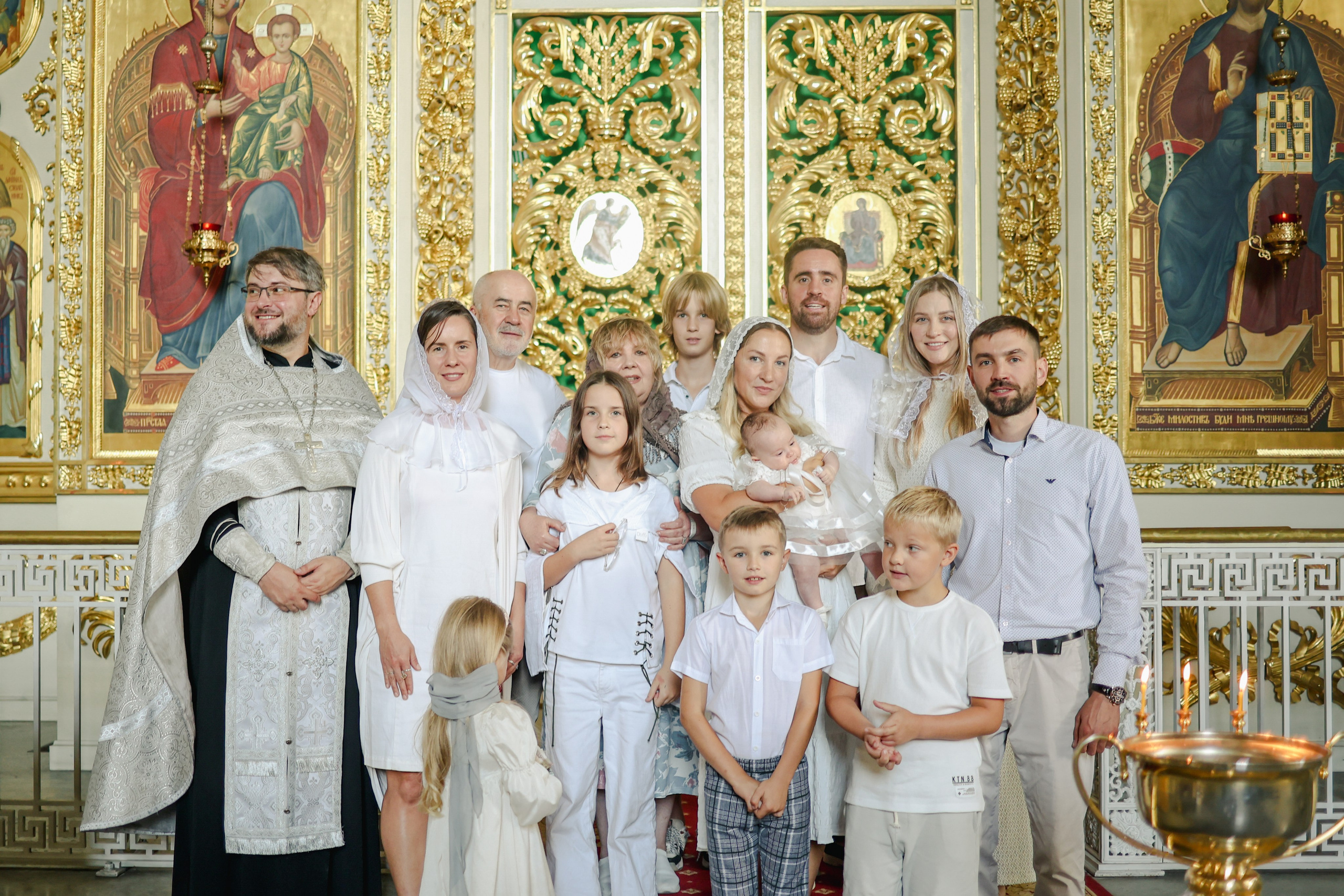 Крещение Софии. Репортажный и портретный фотограф в Санктпетербурге. Видиосъемка мероприятий в Санкт-Петербурге