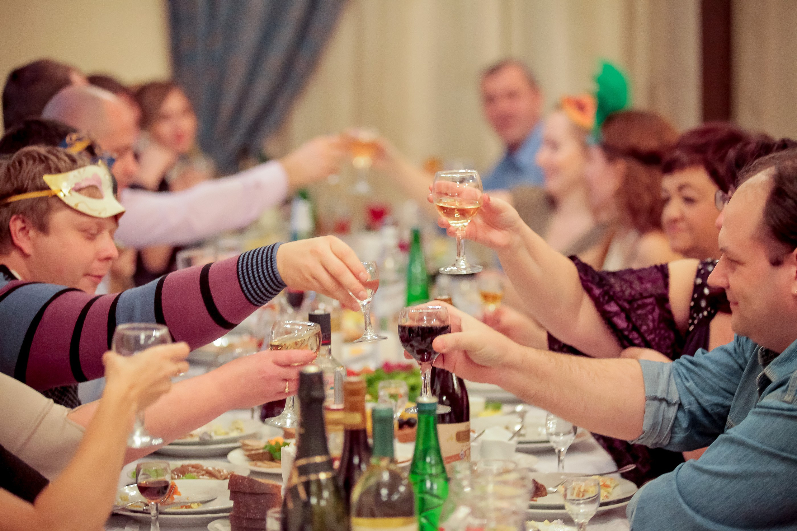 Корпоратив. Max Matvich and Victoria Basova are professionals in their field