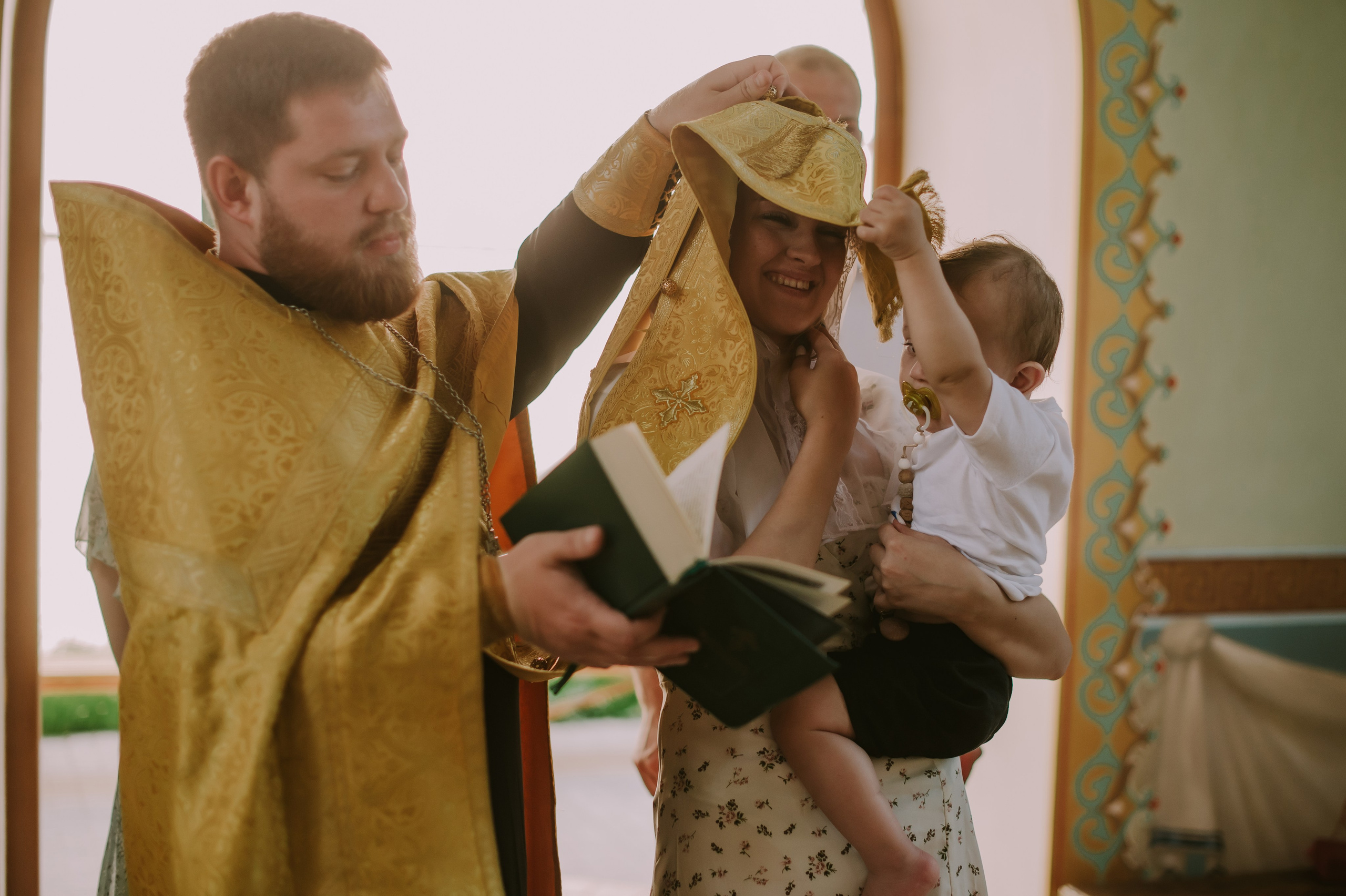 Храм святого апостола Андрея Первозванного. Свадебный, женский, семейный фотограф в Севастополе Юлия Мошенко