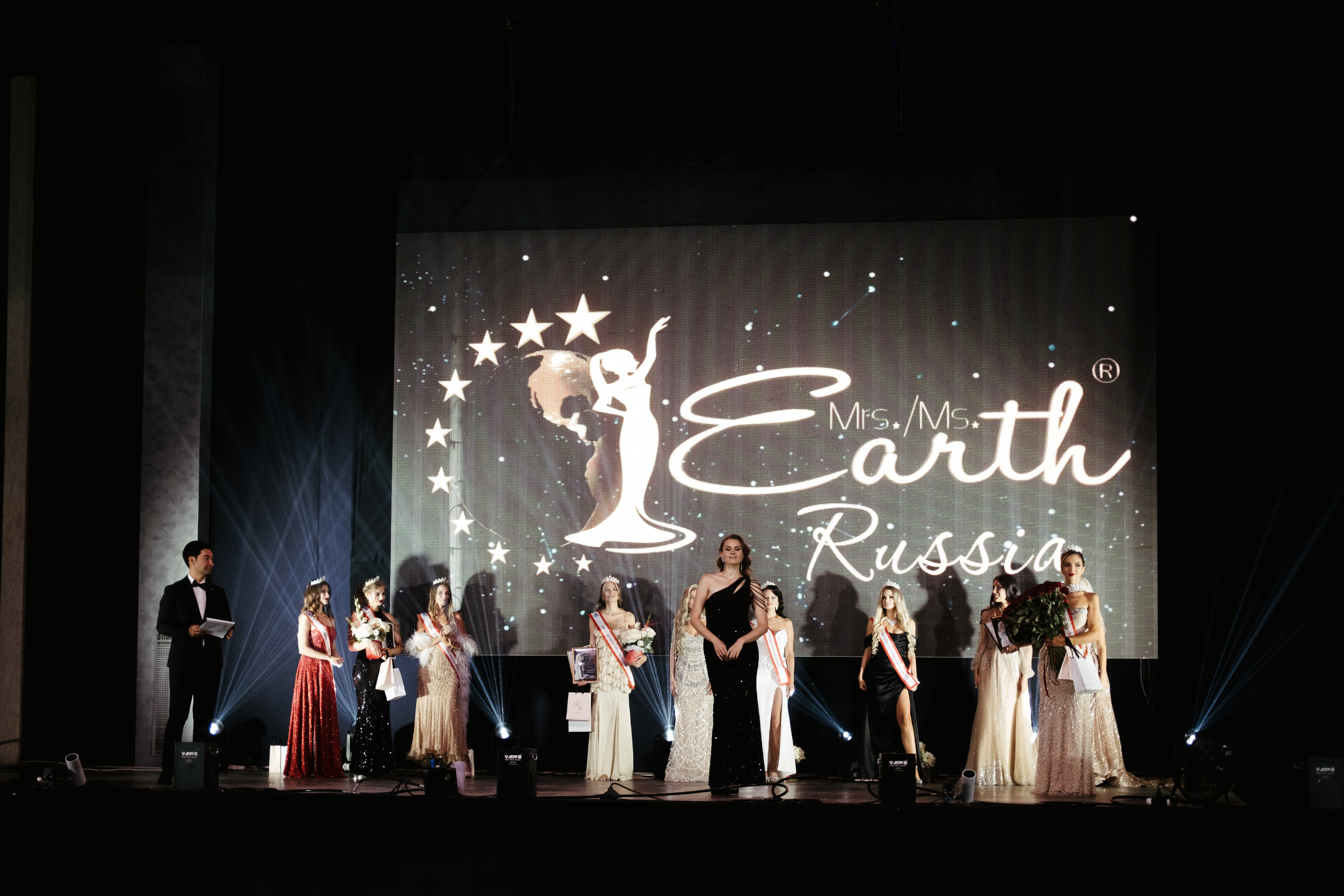 Мисс и Миссис Россия Земли Краснодар 2025 программа. Свадебный и репортажной фотограф Денис Ожигин в Краснодаре и Краснодарском крае