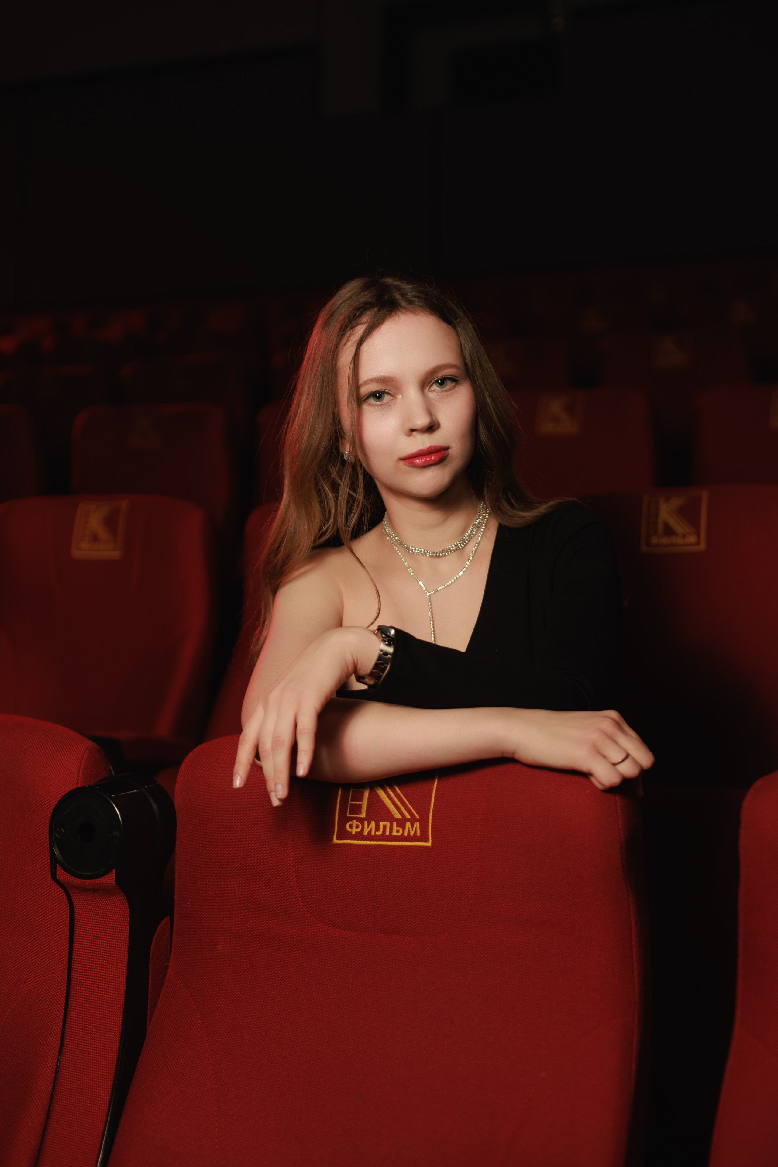 Ph: @aleksandr.spb.ru Md: @dnevzorova Org: @creative_photoday Cinema: @karo. Александр спб ру фотограф