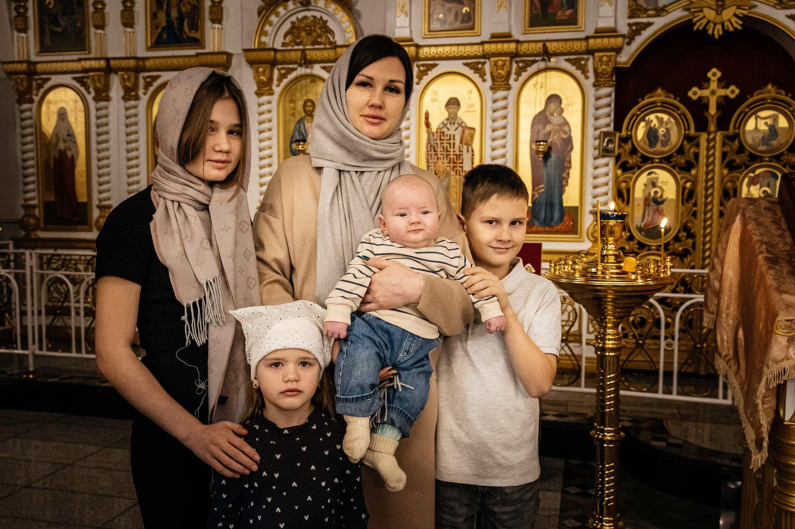 Таинство крещения Савелия. Александра, репортажный и событийный фотограф