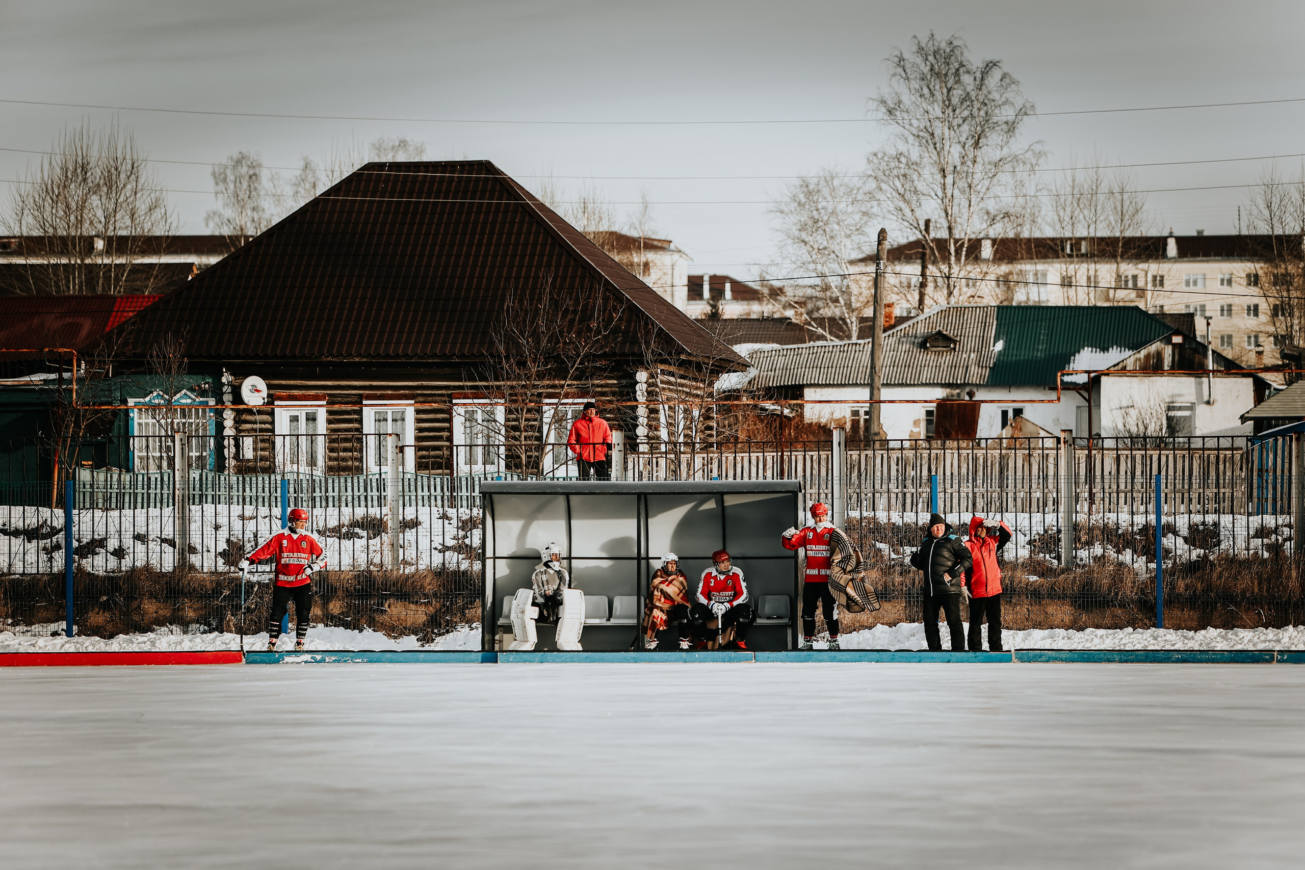 Хоккей с мячом, г. Карпинск. Александра, репортажный и событийный фотограф