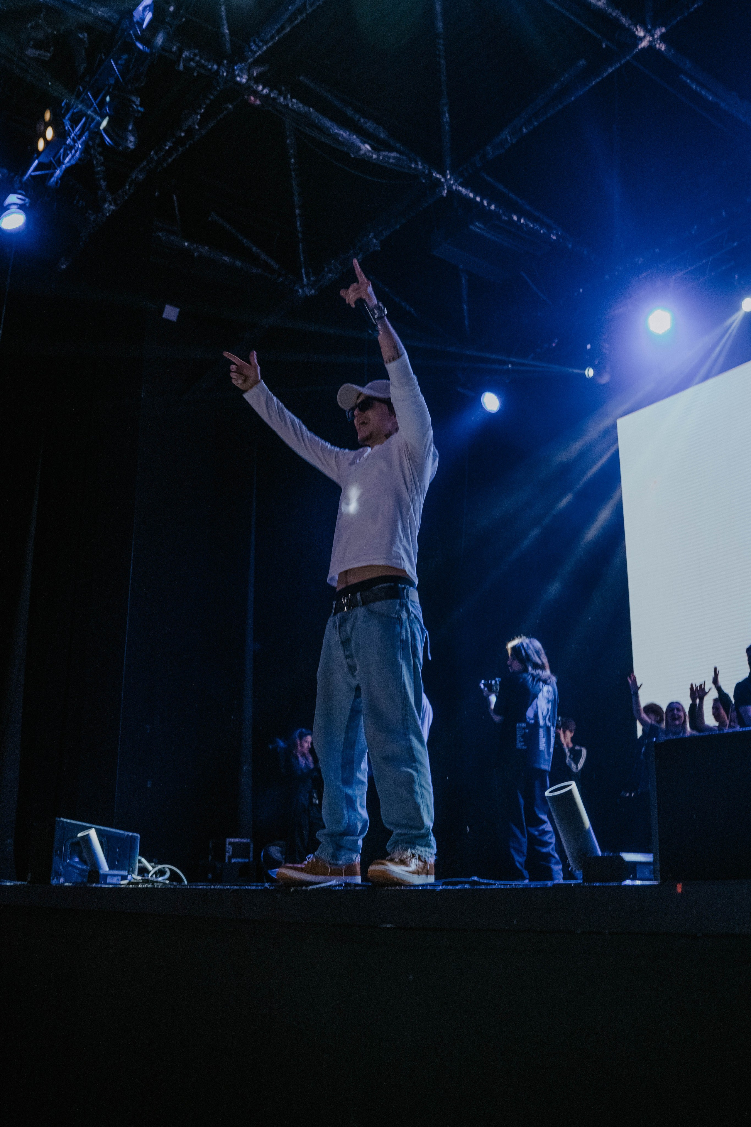 Бэкстейдж Whole Lotta Swag. Главная