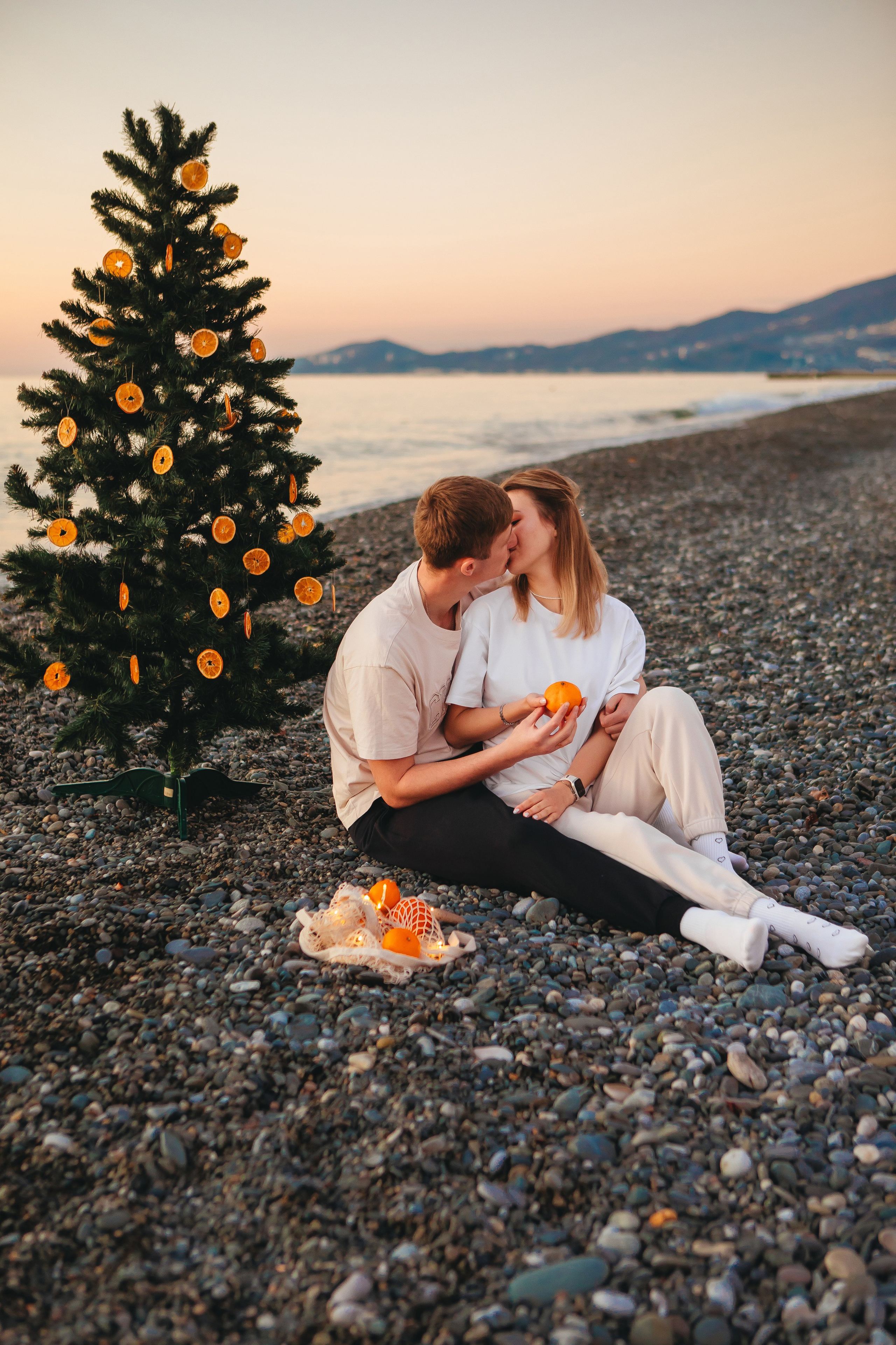 Новый год на море. Семейный и свадебный фотограф Сочи Адлер Сириус Красная поляна