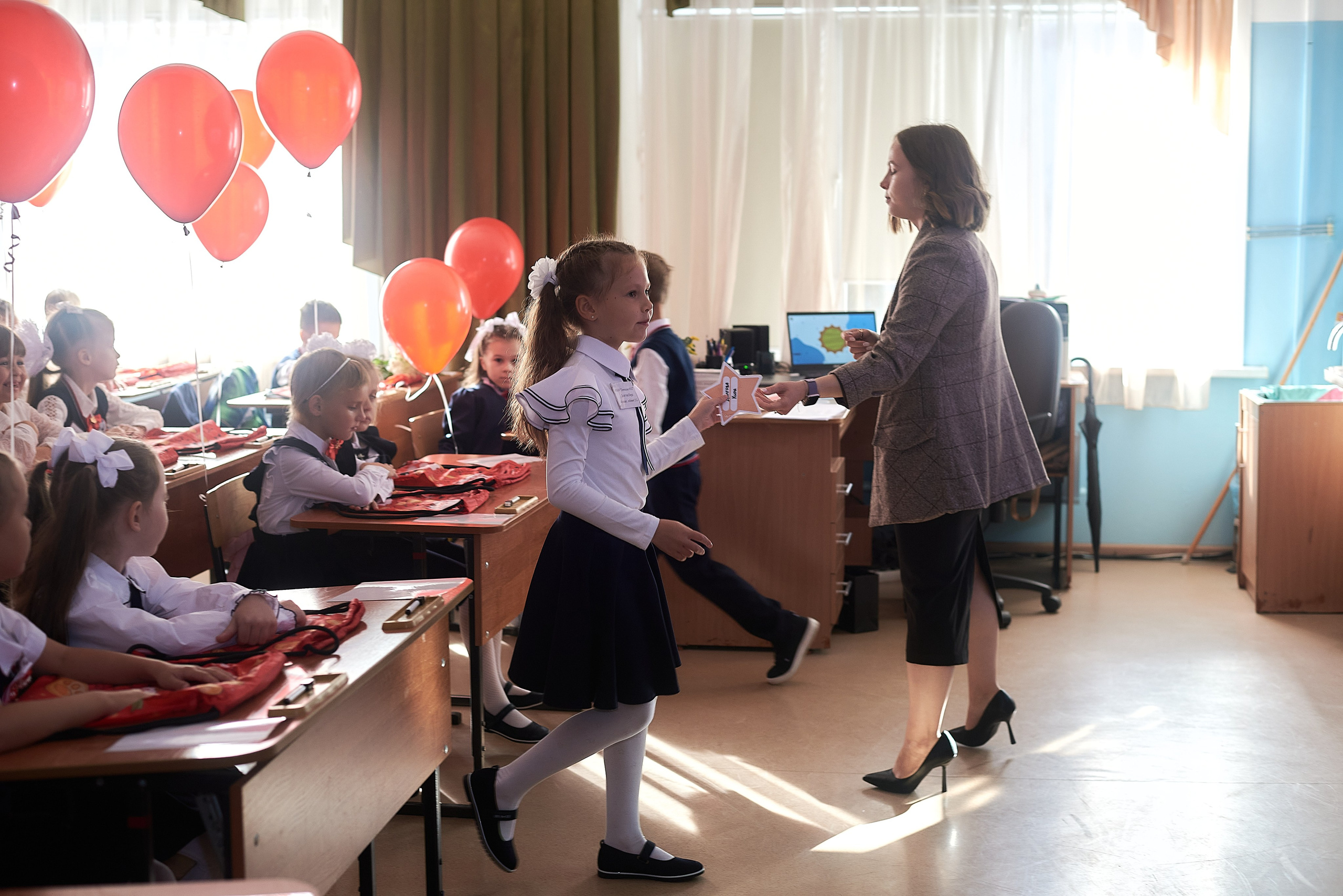 Первый класс. Фотограф Елена Дука. Контент съемка. Семейная фотография