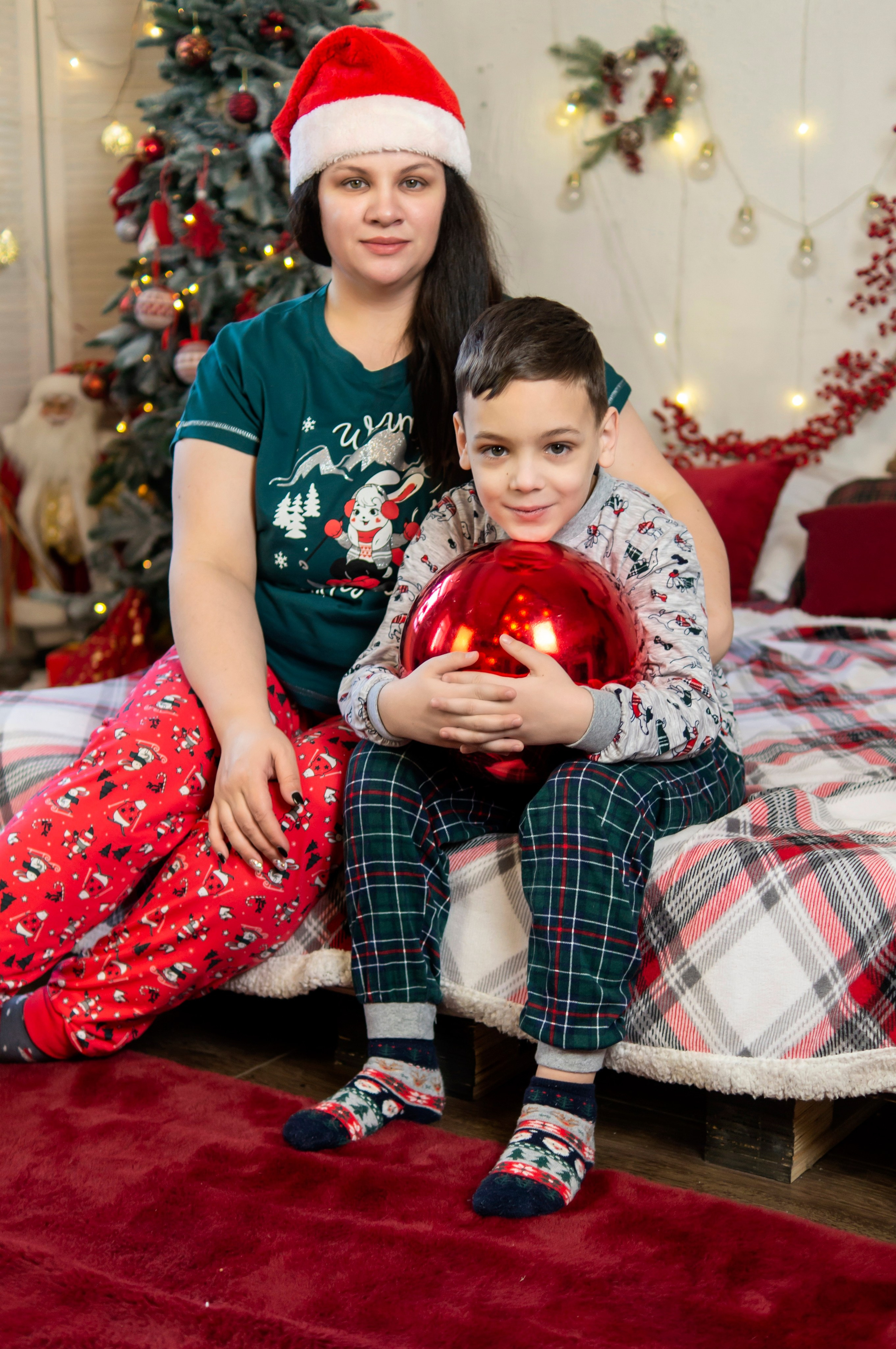 Семейная новогодняя фотосессия. Фотограф в Улан-Удэ. Свадебный фотограф в Улан-Удэ