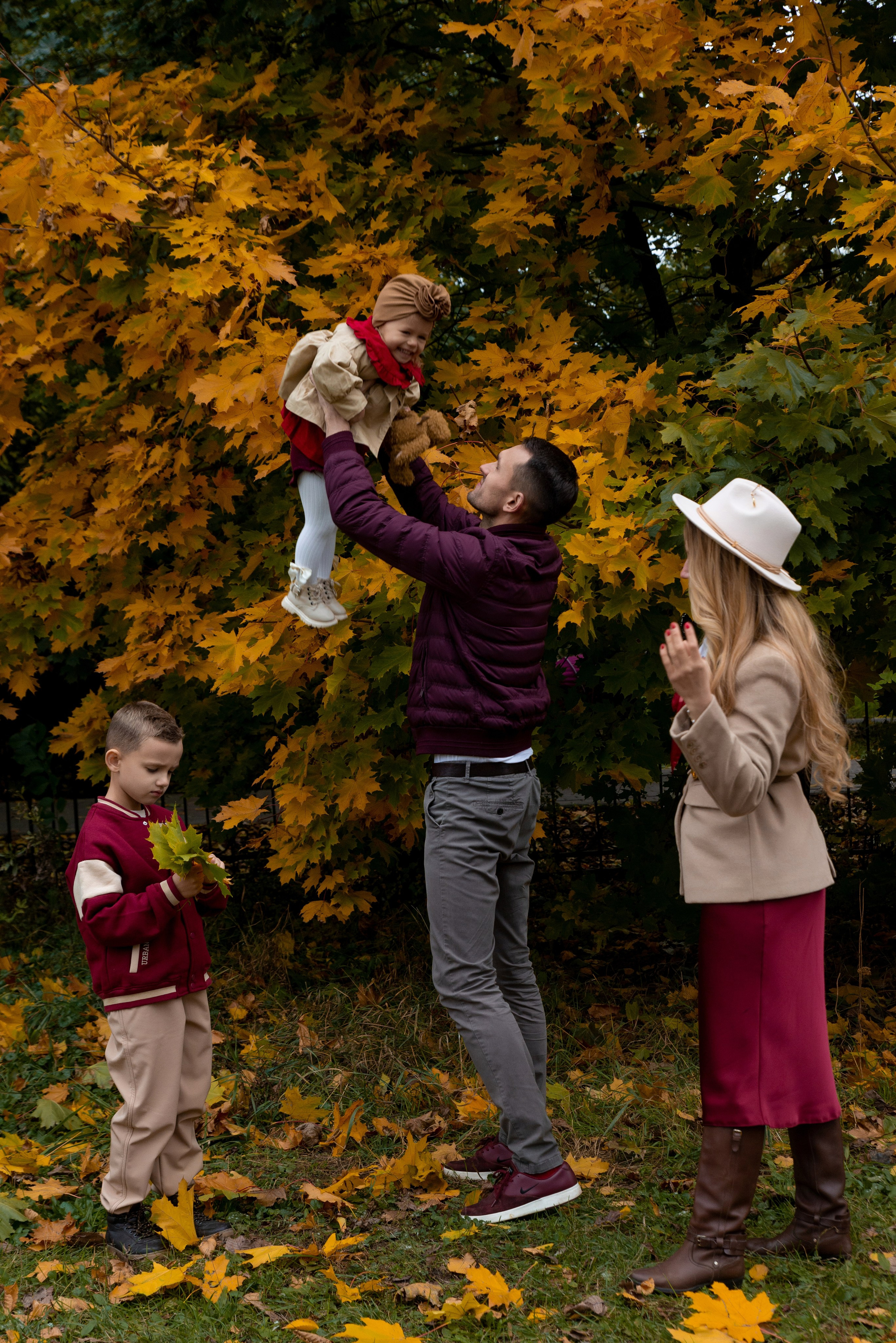 Семья Ксенофонтовых. Портретный фотограф в г. Москва Солнцево Яковлева Анастасия