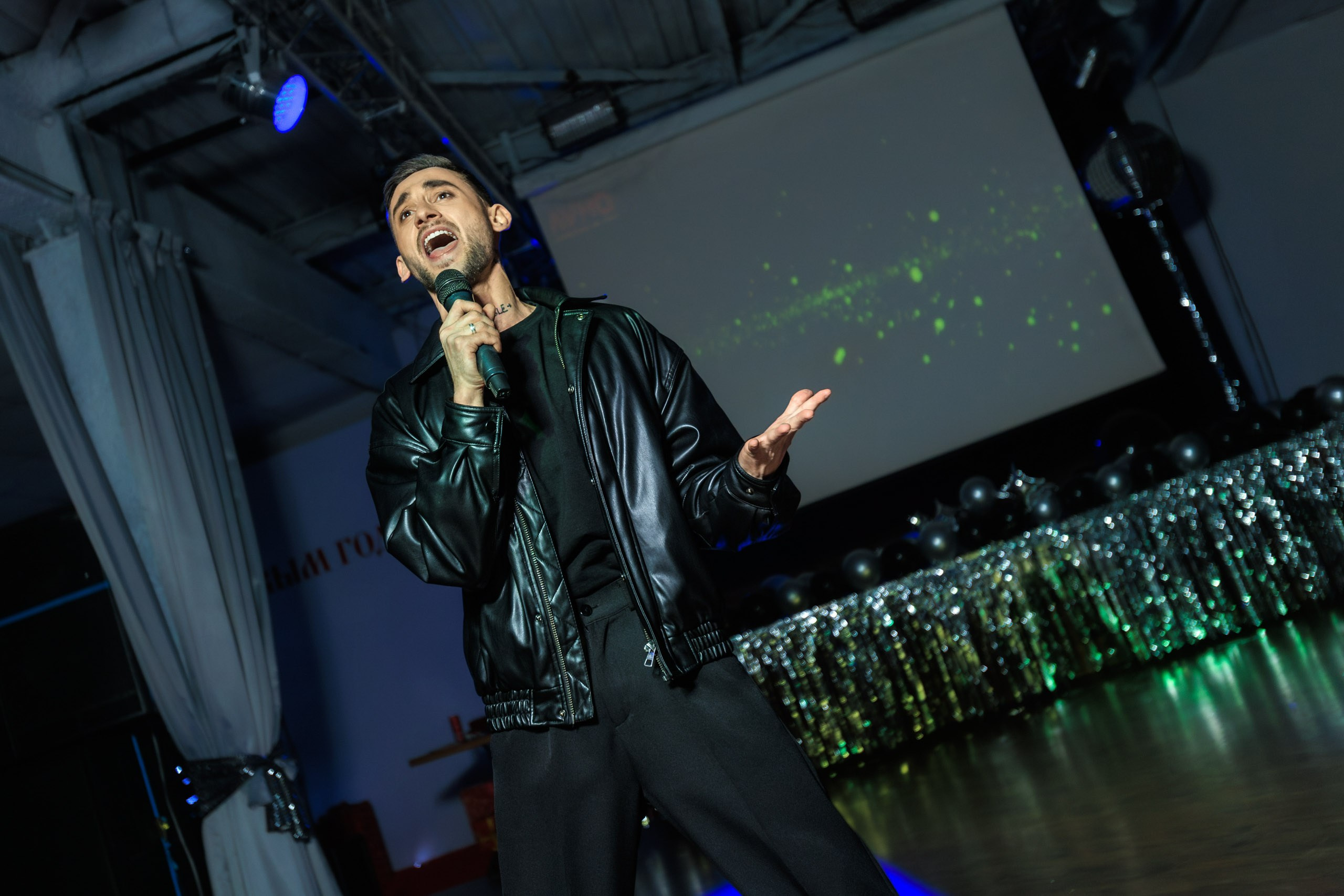 Слон электроникс | Новогодний корпоратив. Репортажный фотограф Екатеринбург | Яркий, качественный репортаж | Концерты, клубы, репортаж, праздники, корпоративы