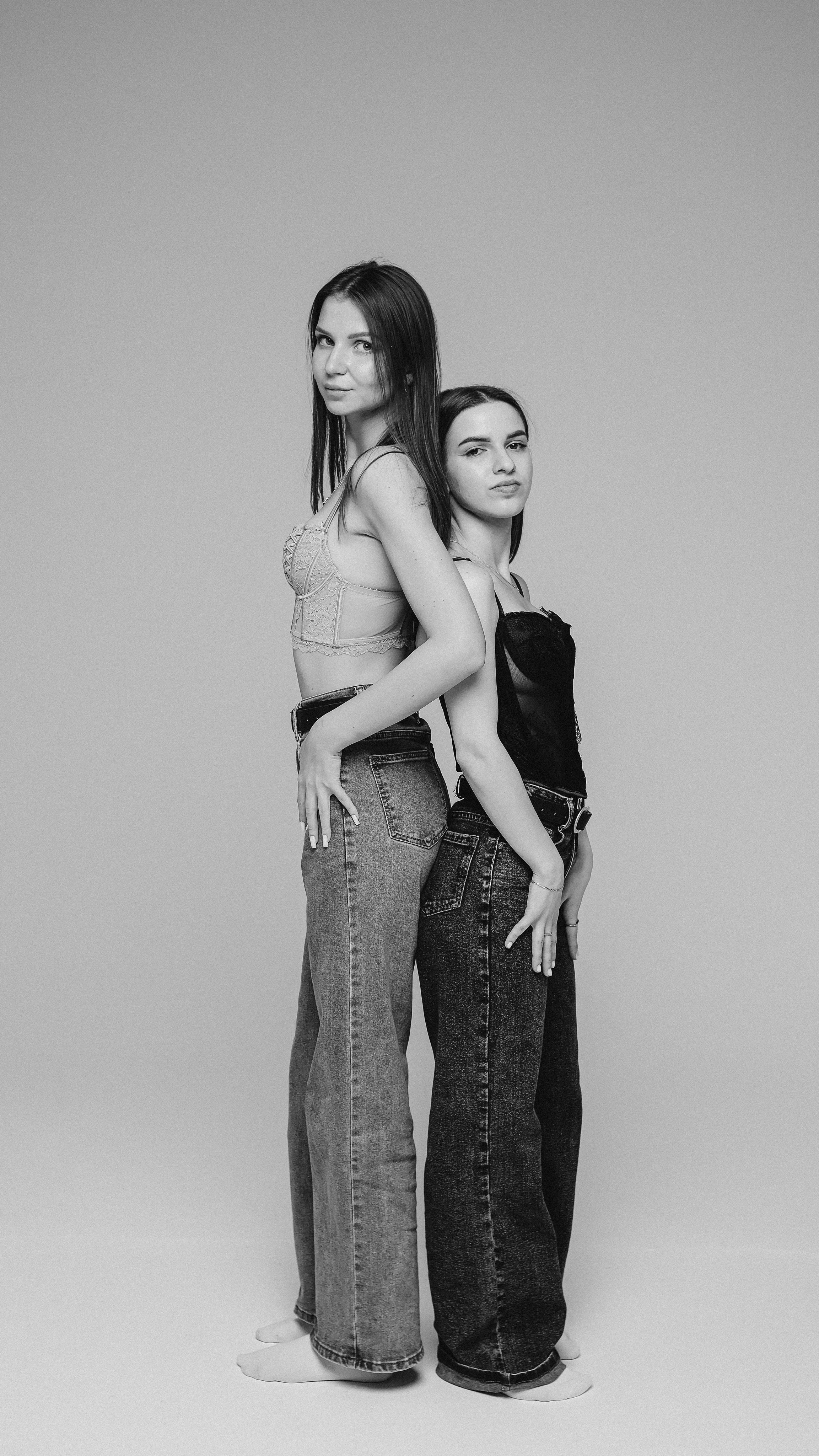 Даша & Настя. Phdkvmr.ru