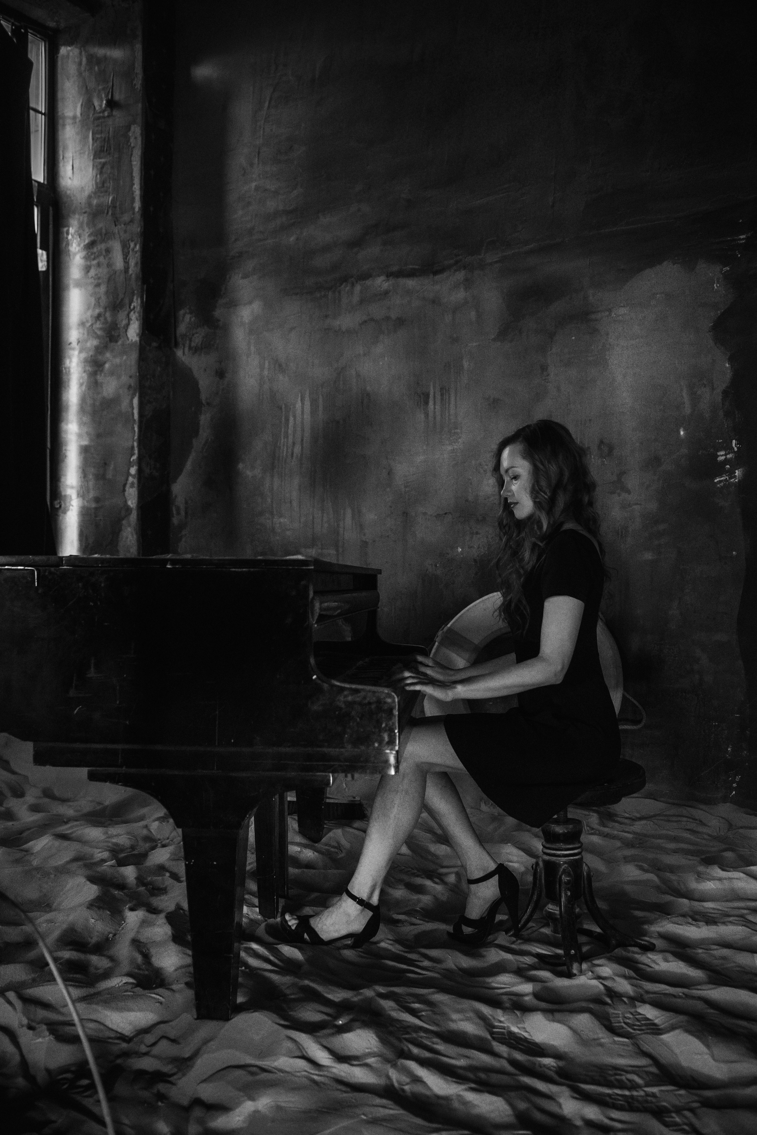 Индивидуальная фотосессия в фотостудии «Локация 223». Профессиональный фотограф в Санкт-Петербурге Александр Волосенцев