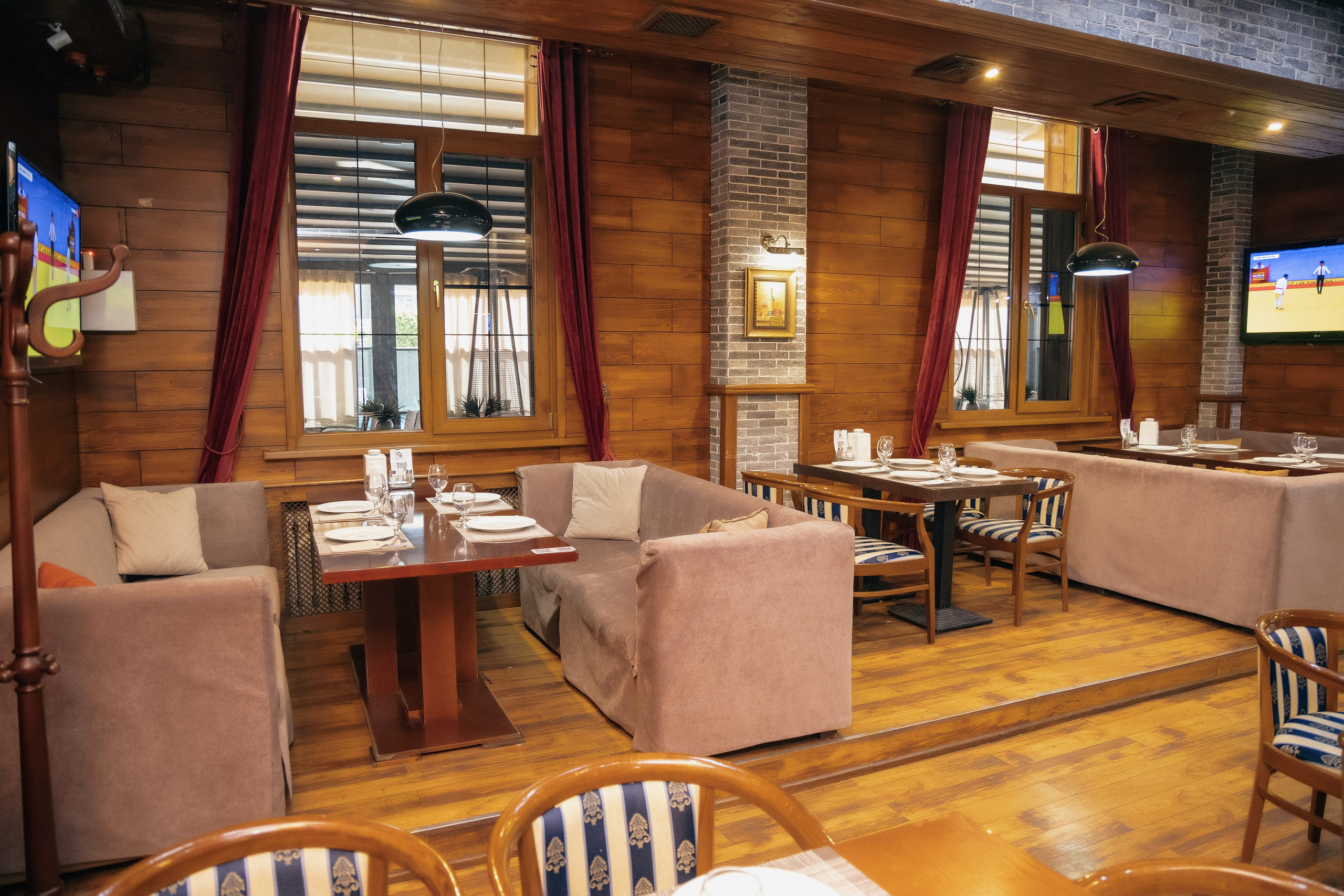 Пример два. Семейный и Свадебный фотограф в Астане Александр Астапов