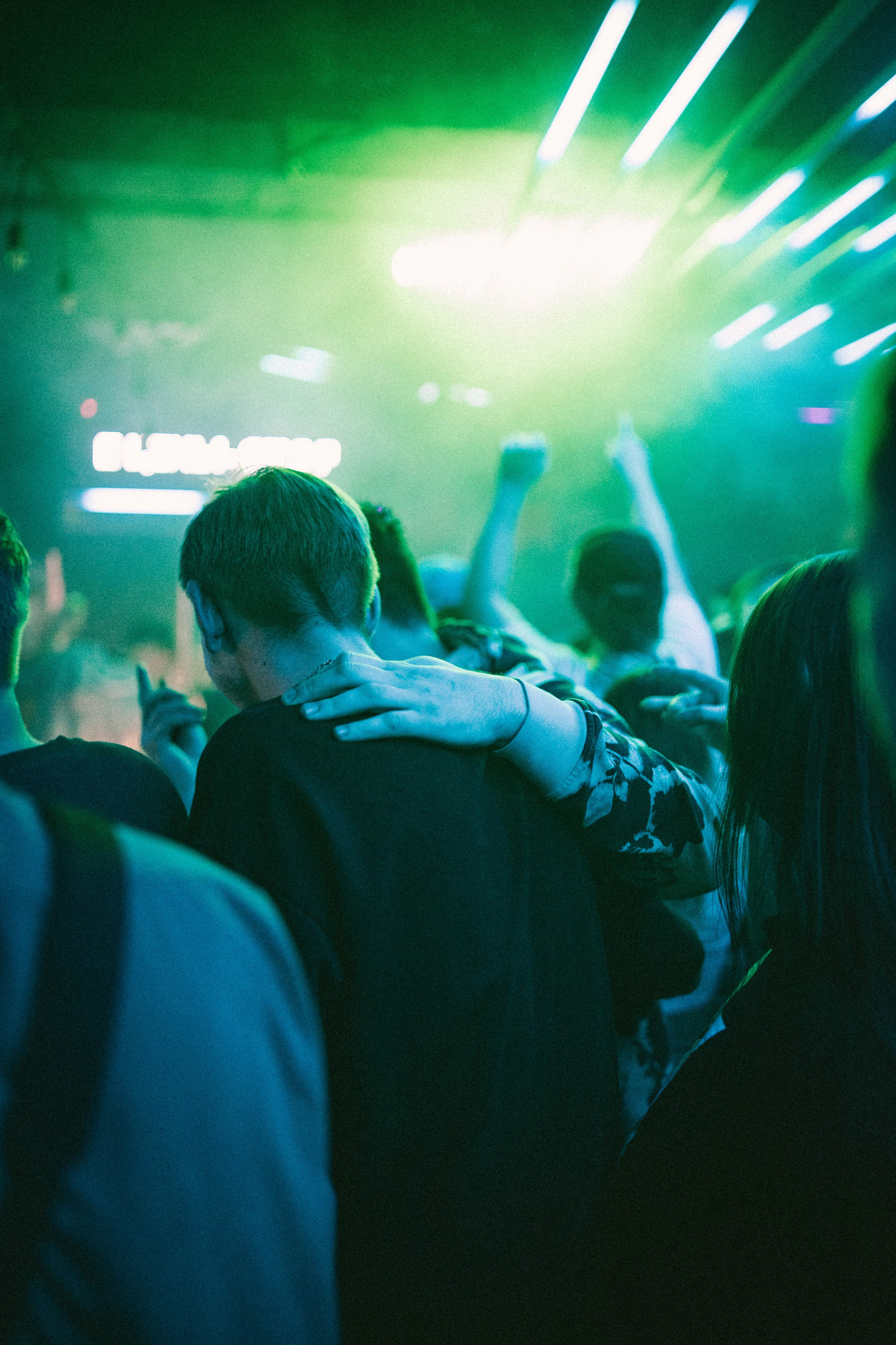 Bear bar 10.11. Awes fram