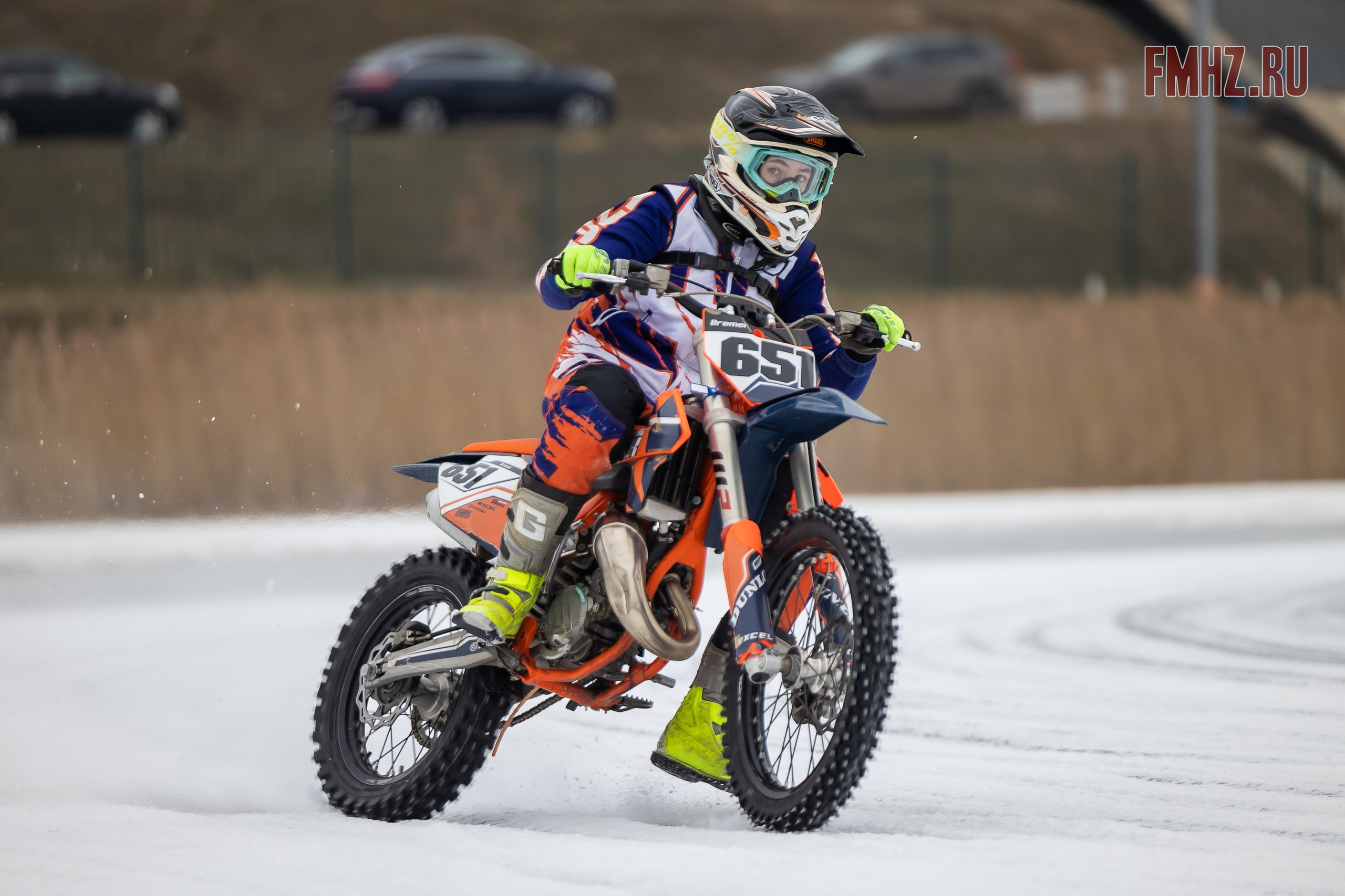 Первый этап Кубка МФР по мотокроссу на льду Большого Крылатского пруда в Москве. 8 февраля 2025 г. Фотограф Владимир Охрименко