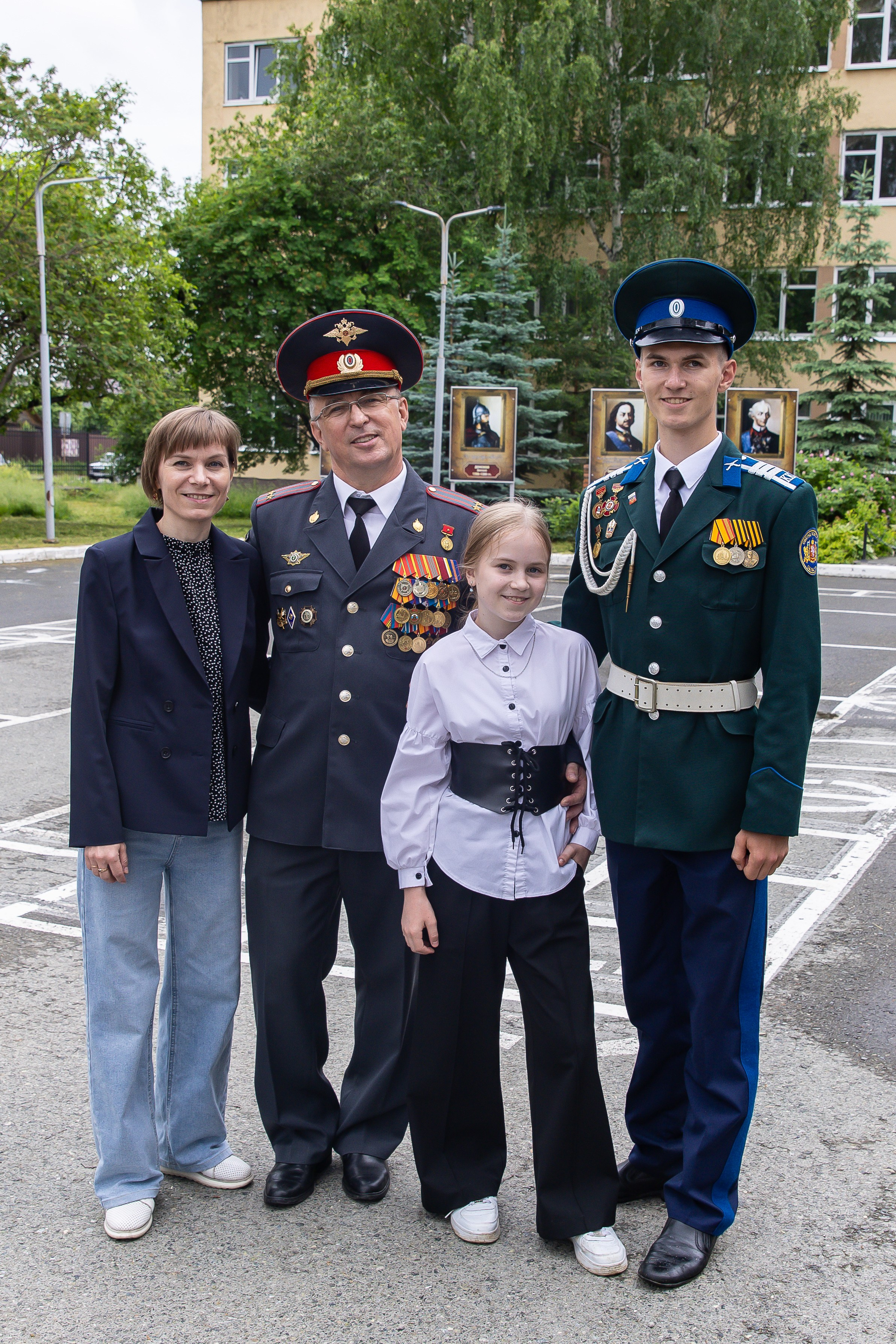 Фото и видео на выпускной в школе и детском саду. Свадебный, семейный видеограф и фотограф в Екатеринбурге Николай Рыков