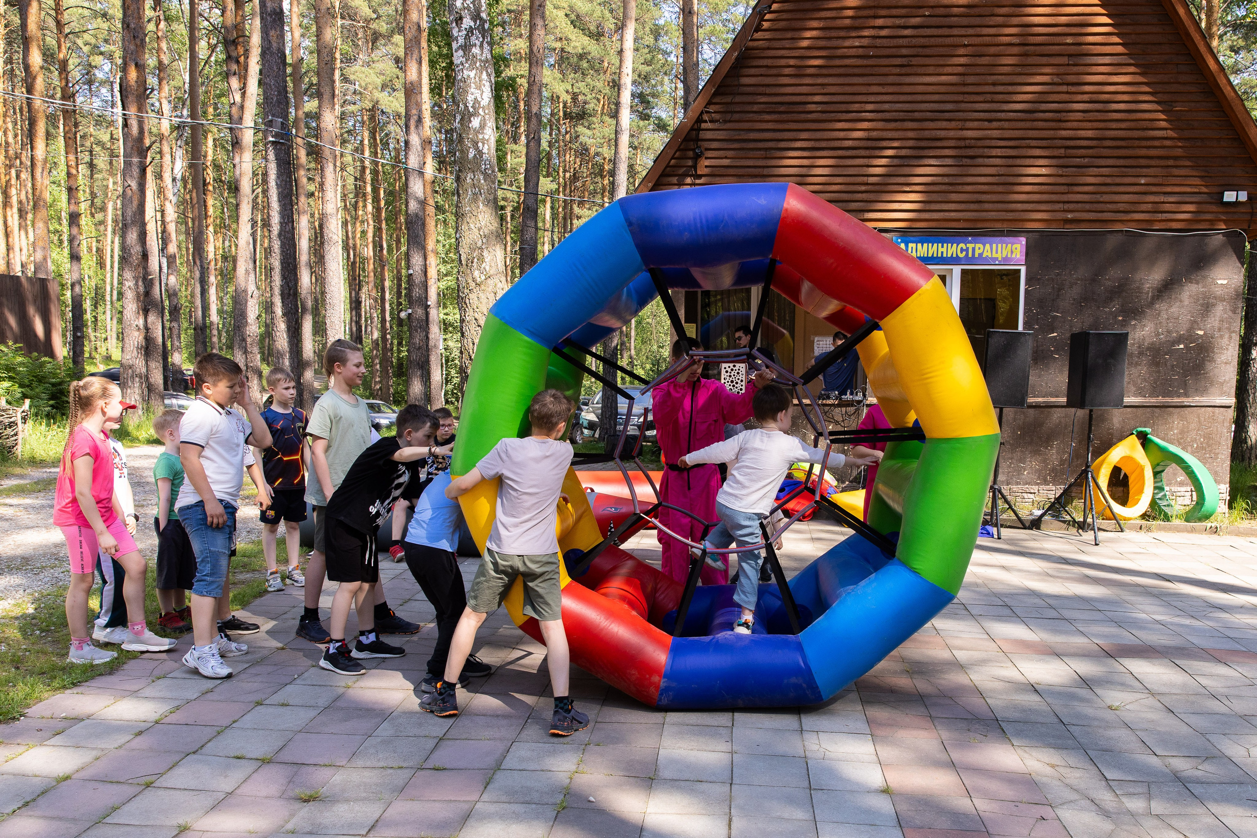Фото и видео на выпускной в школе и детском саду. Свадебный, семейный видеограф и фотограф в Екатеринбурге Николай Рыков