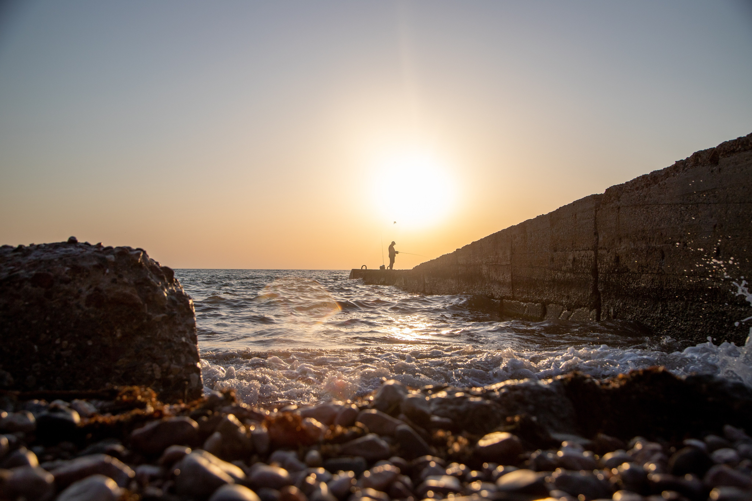 Фотографии природы Крыма из 2021 года. Море, холмы, закаты. Фотограф видеограф широкого профиля Денис Захаров