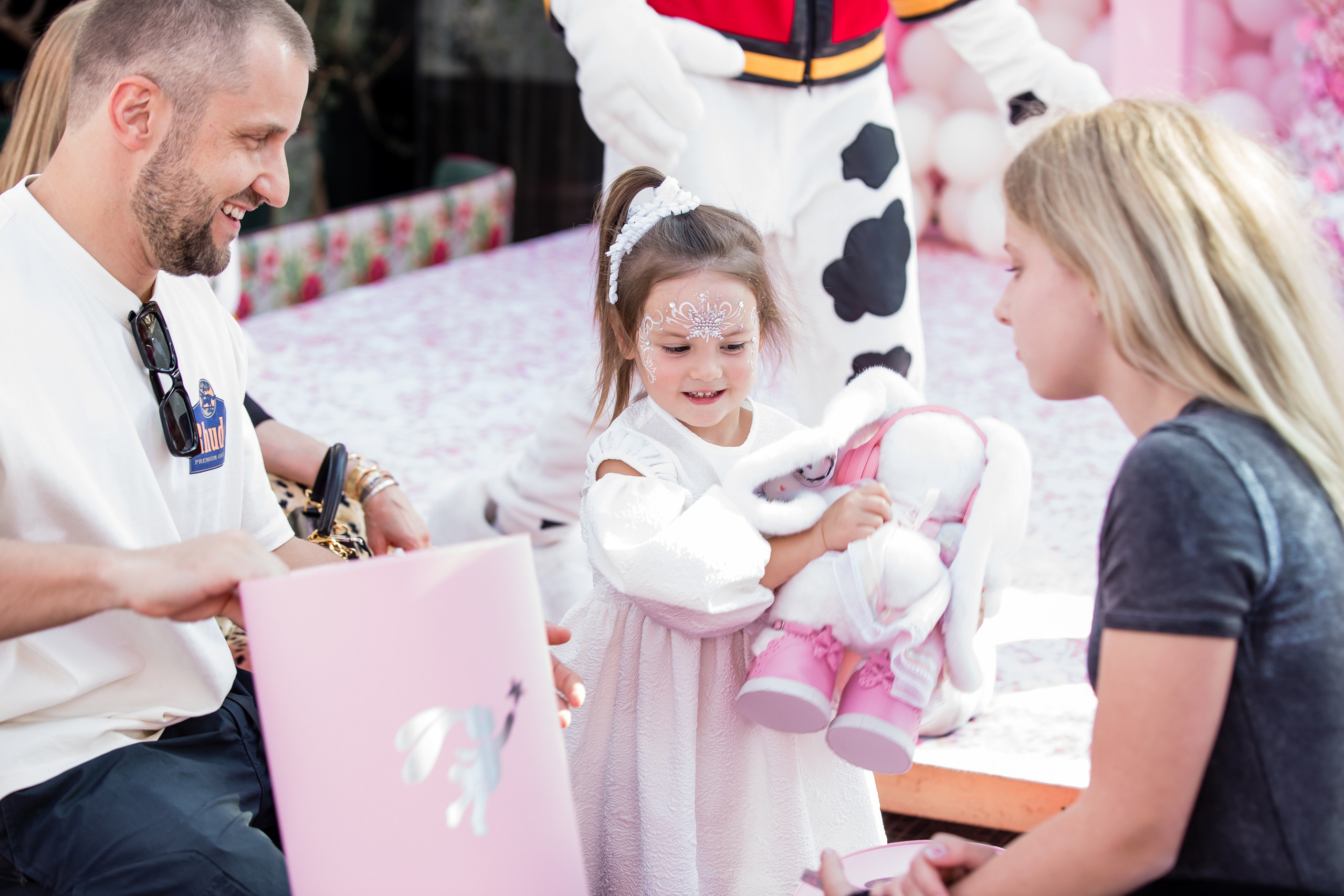 Детский день рождения, фотосессия детского дня рождения. Репортажной и Свадебный фотограф Слава Цесарь